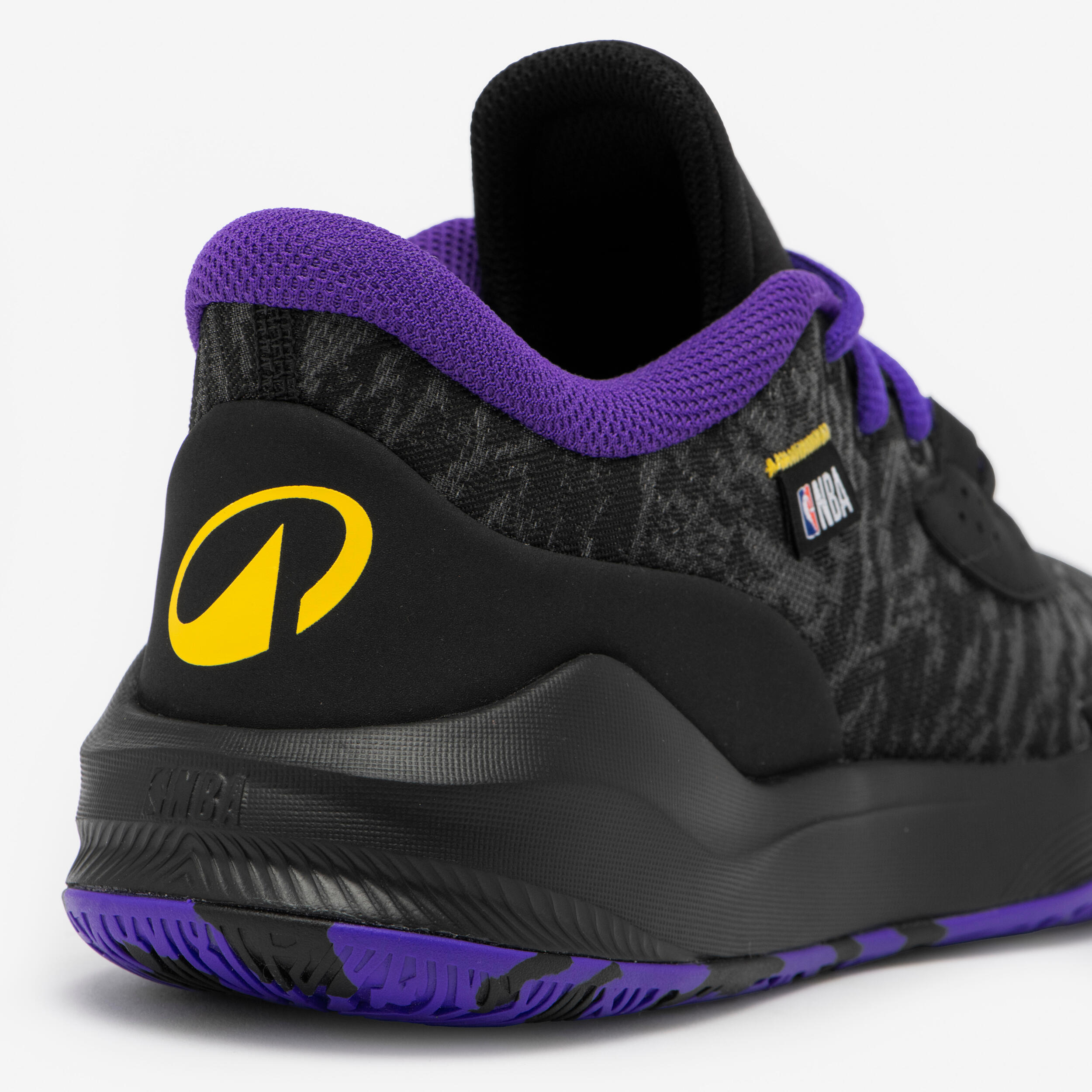 ZAPATILLAS DE BÁSQUETBOL NBA LAKERS NIÑO FAST 900 LOW-1 7/7