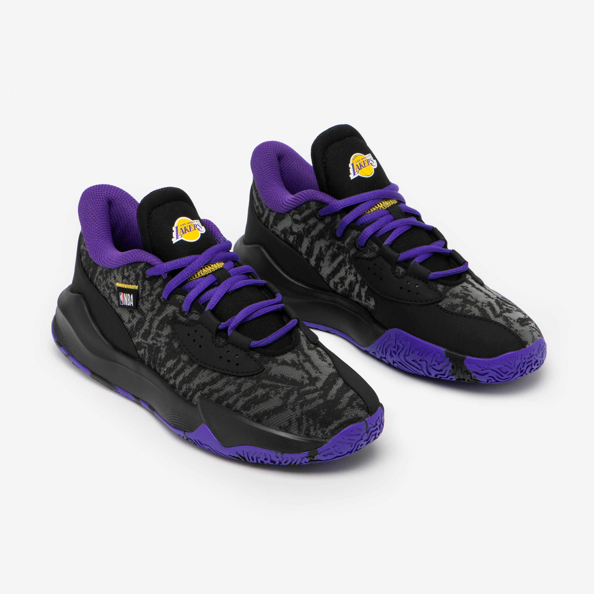 ZAPATILLAS DE BÁSQUETBOL NBA LAKERS NIÑO FAST 900 LOW-1 2/7