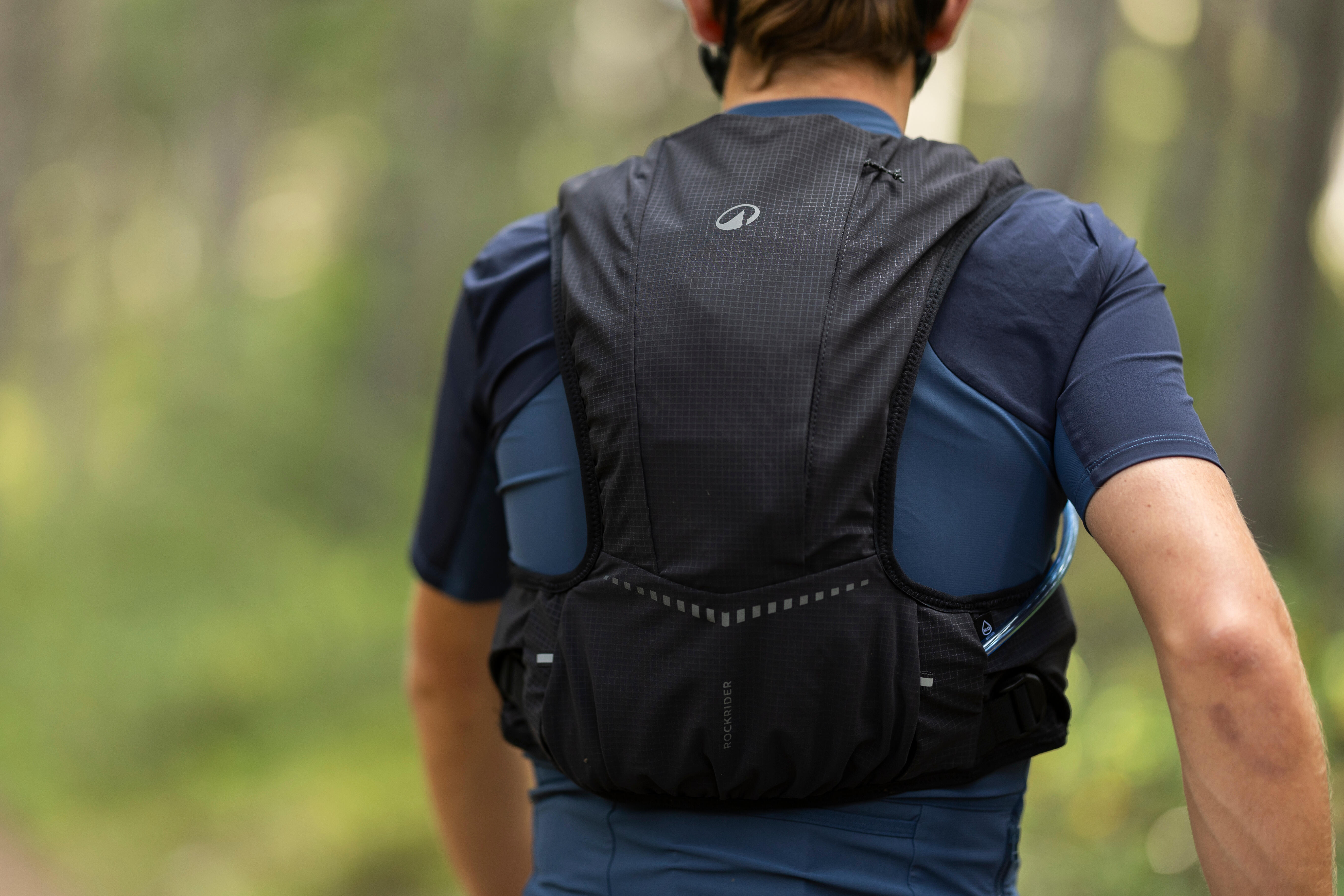 Bike Hydration Vest 3 L + Water Wladder 2 L, Black - ROCKRIDER