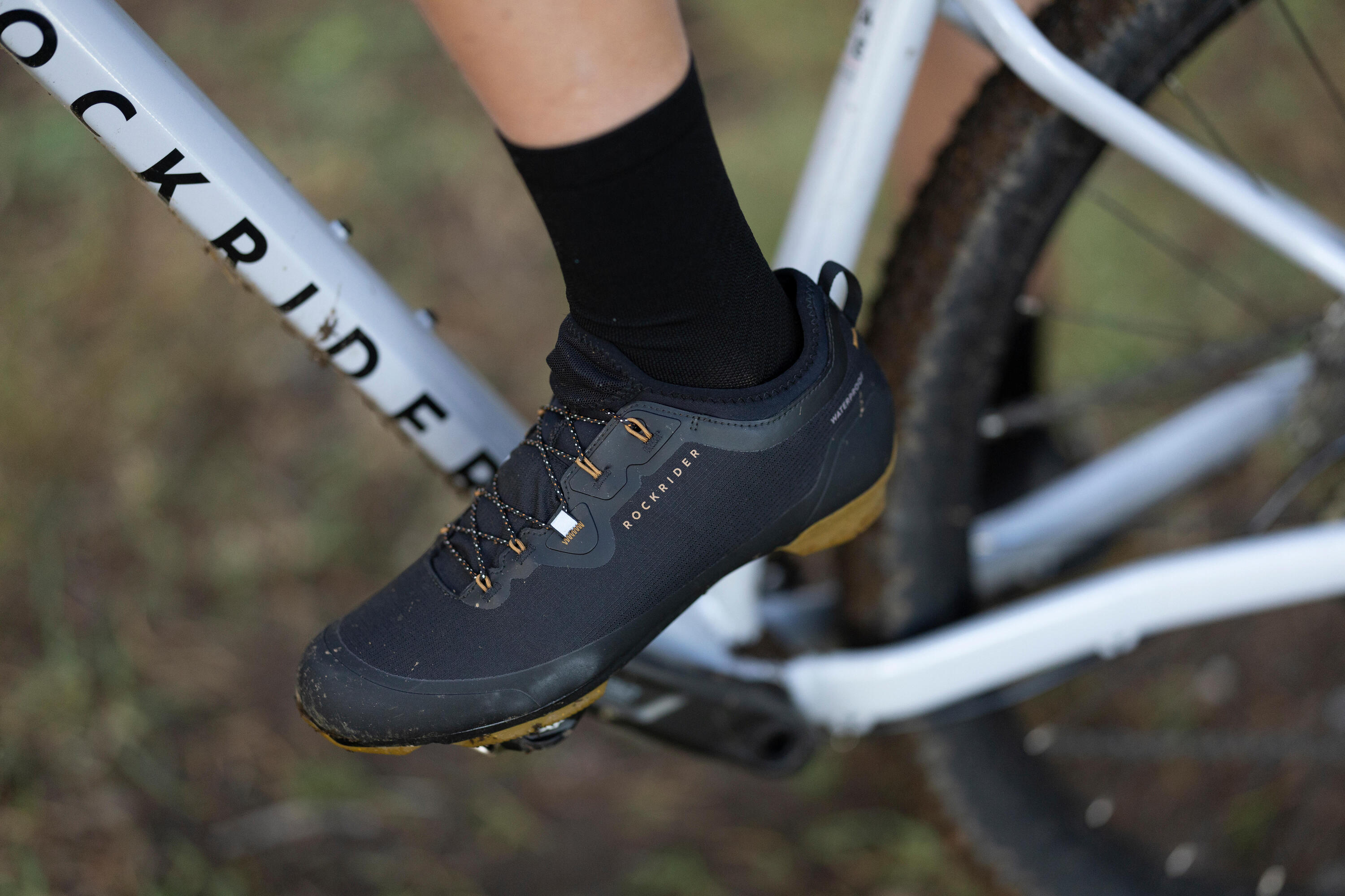 Scarpe gravel adulto GRVL 900 impermeabili 8/10
