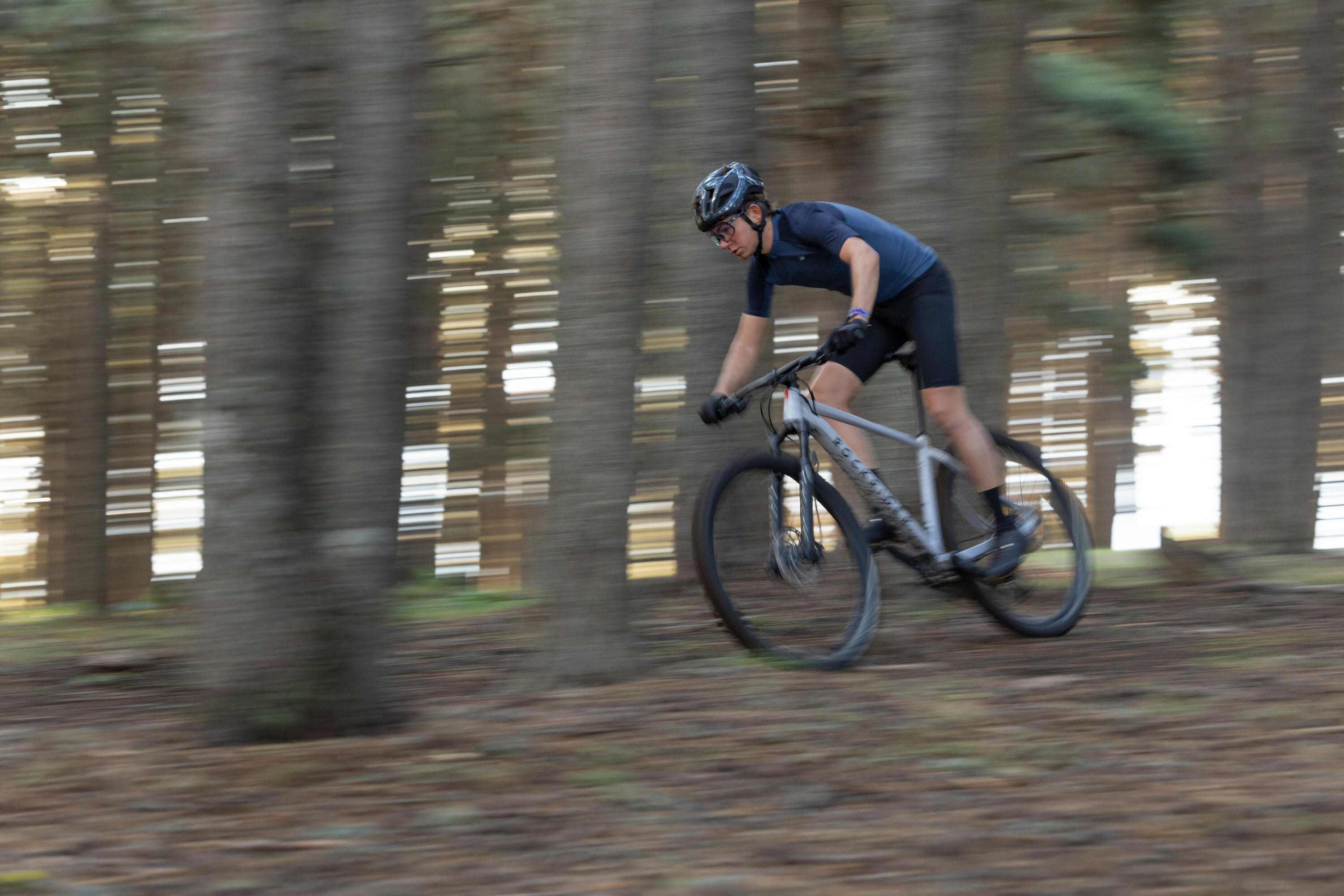 Cyklistické kraťasy na horské kolo Race 900  14/15