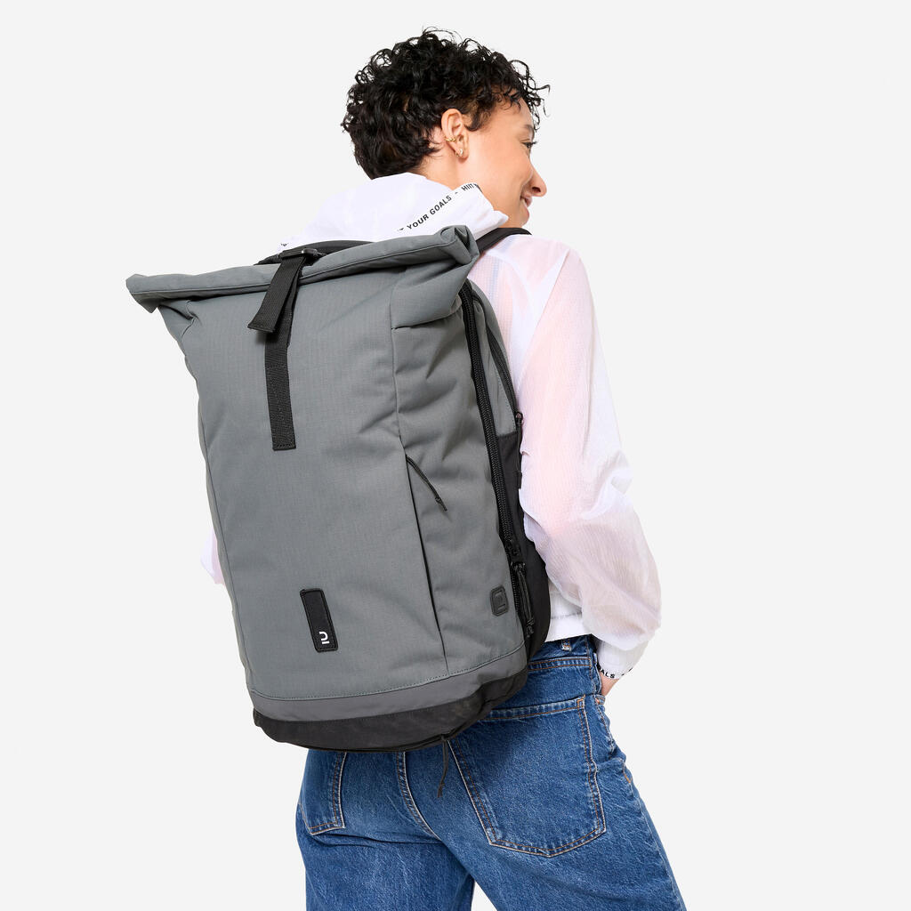 Zeleno-sivi ranac za biciklizam (27 l)