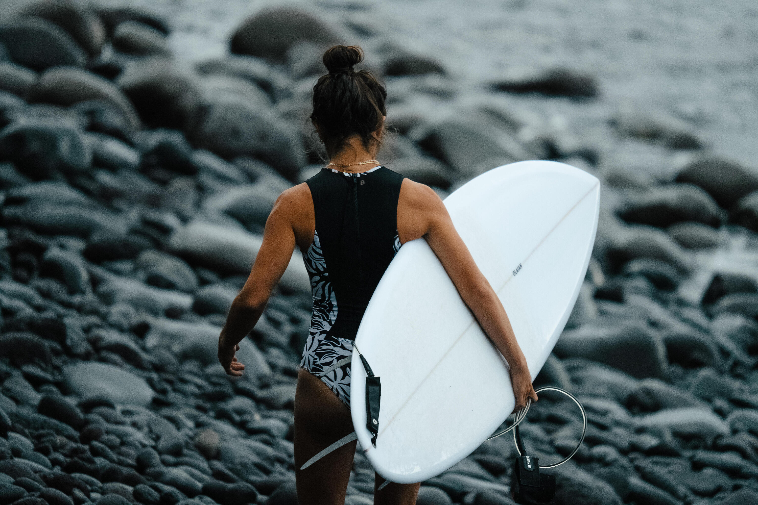 Maillot de surf 1 pièce femme, Carla 7/8