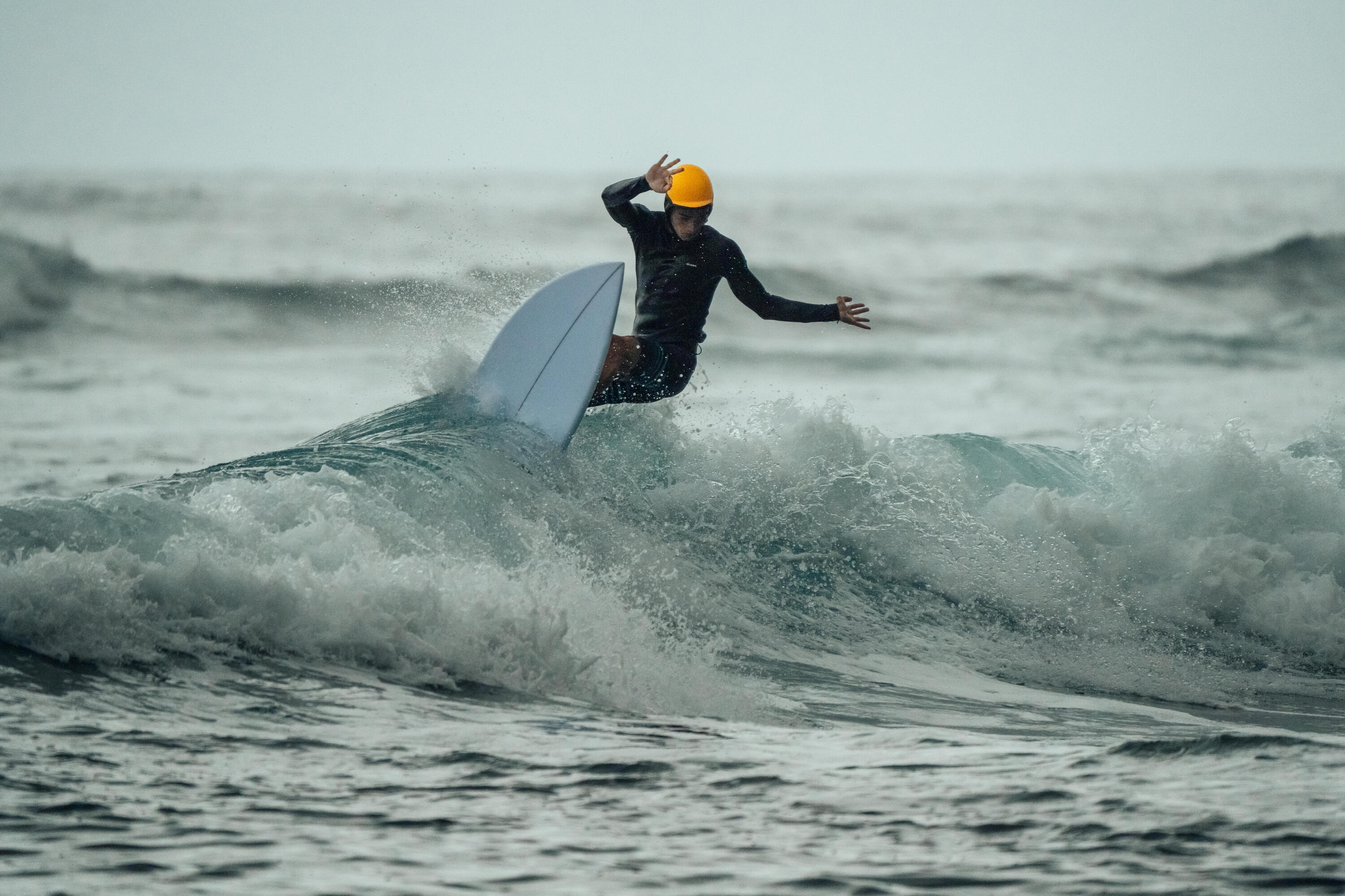 Casco surf giallo 11/13