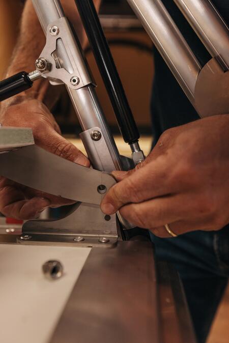 Kırılan çadır direği nasıl onarılır?