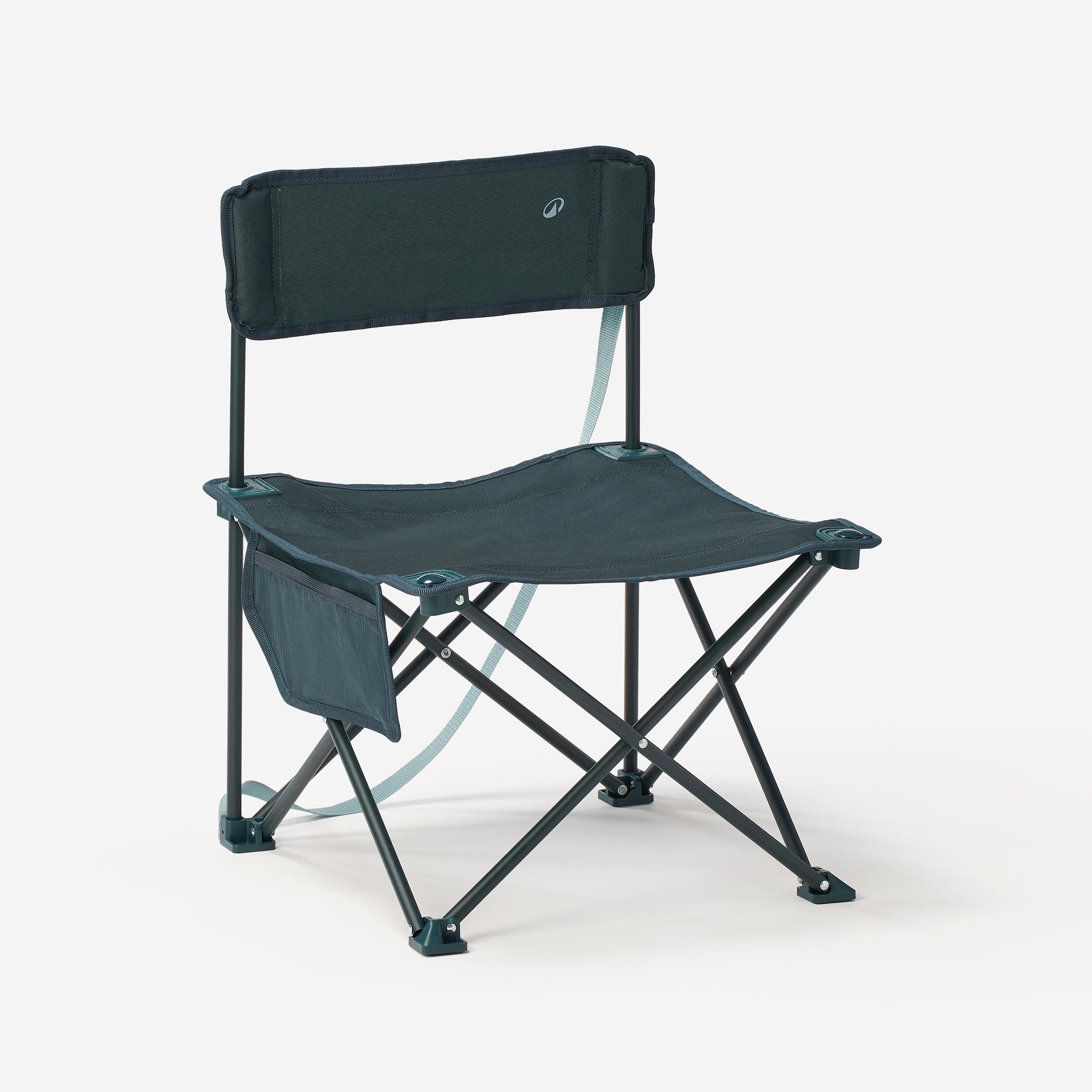 Low camping chair 100 - compact and foldable
