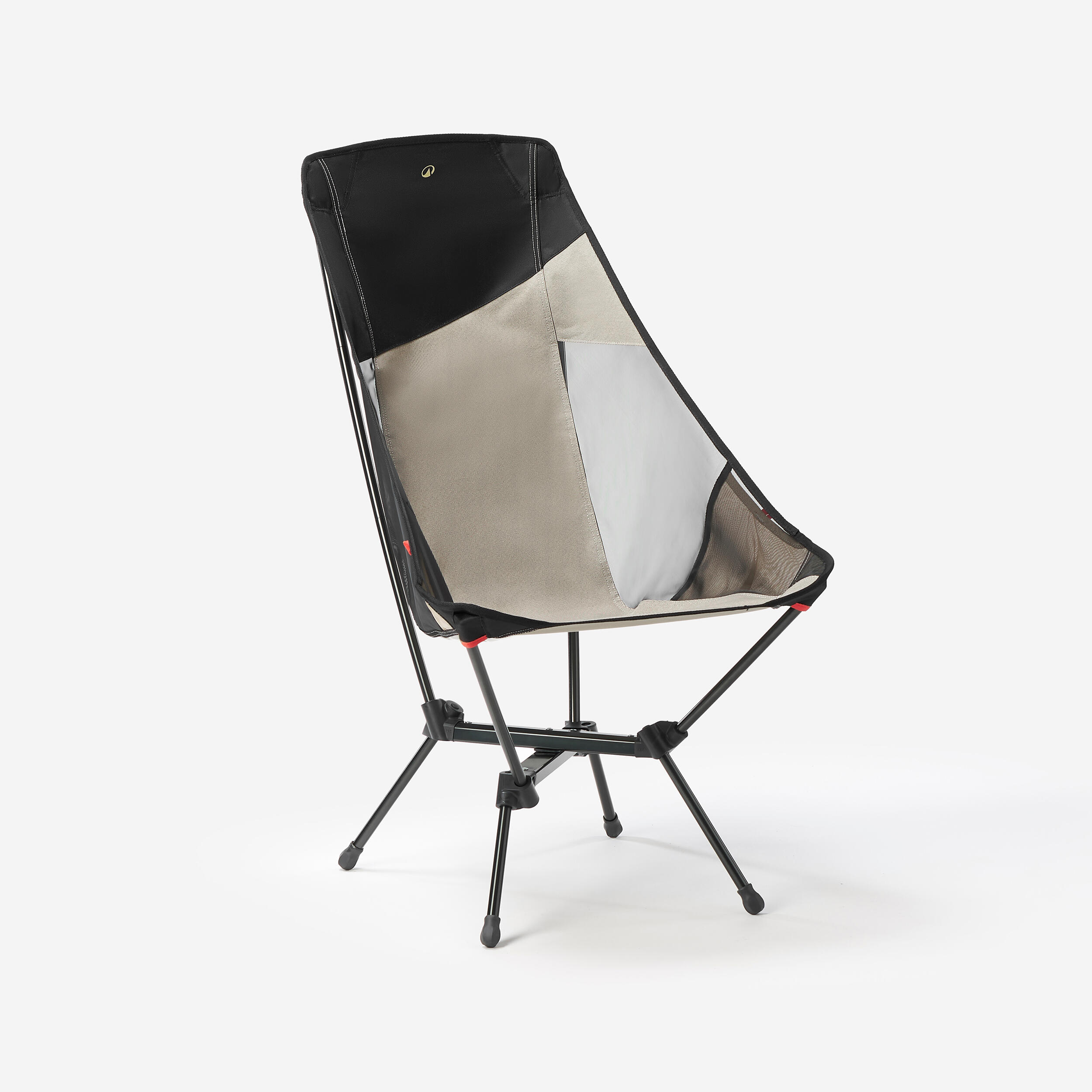 LOW CAMPING CHAIR 500 L - COMPACT AND FOLDABLE