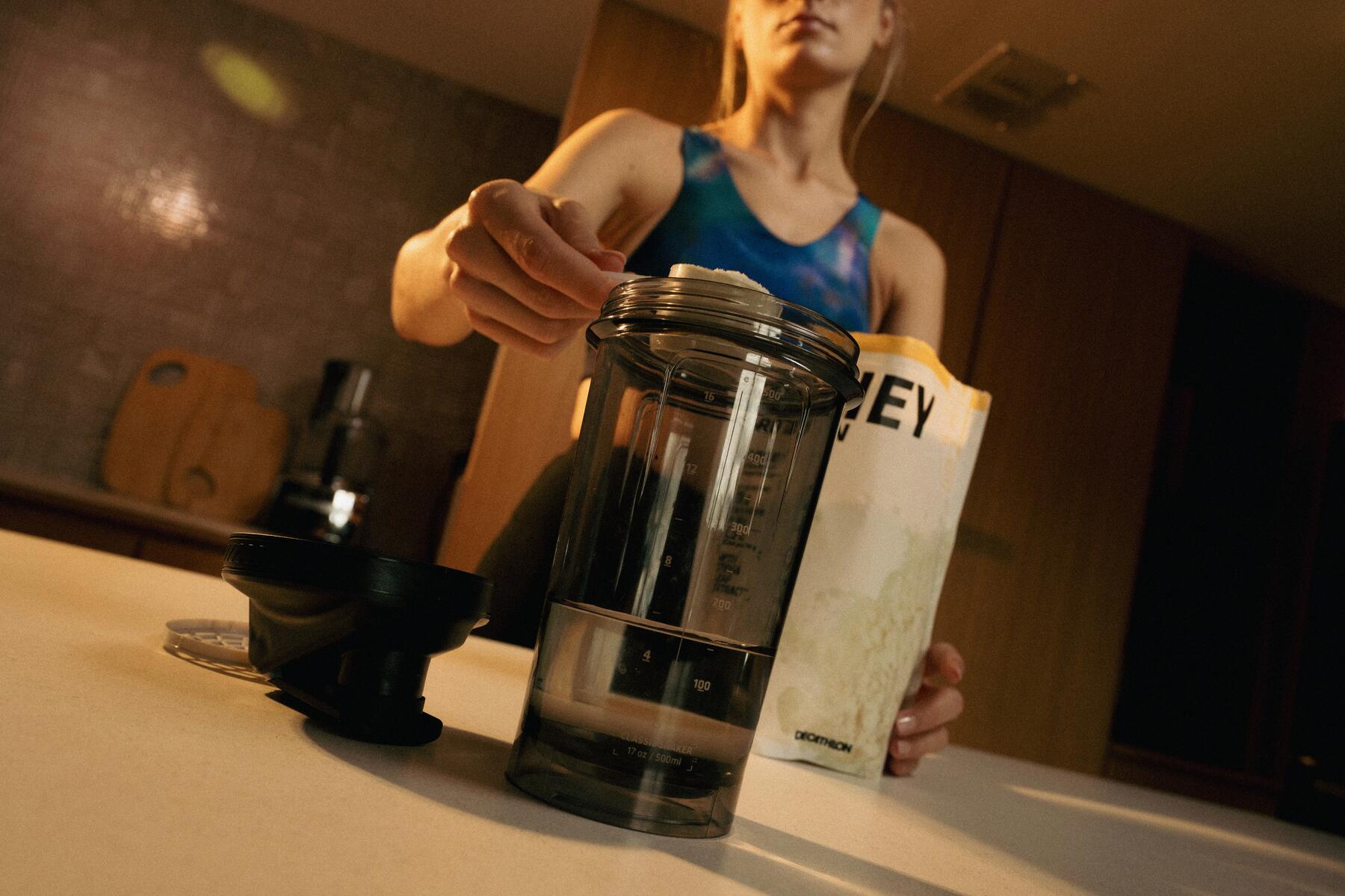 SHAKE-URI PROTEICE ⋆ PENTRU SLABIT + RETETE RAPIDE