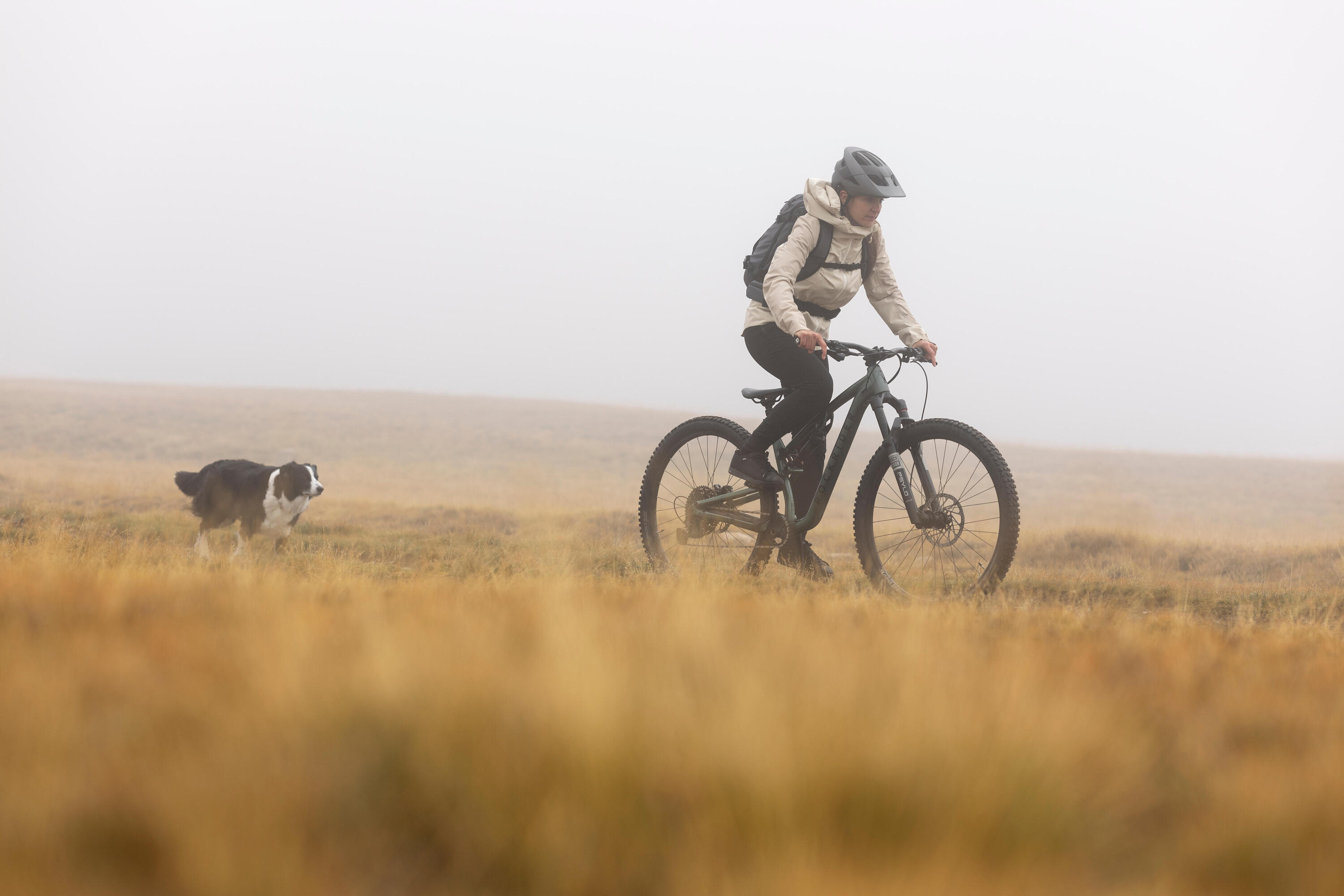 Coupe pluie velo vtt confort 900 femme beige 14/15
