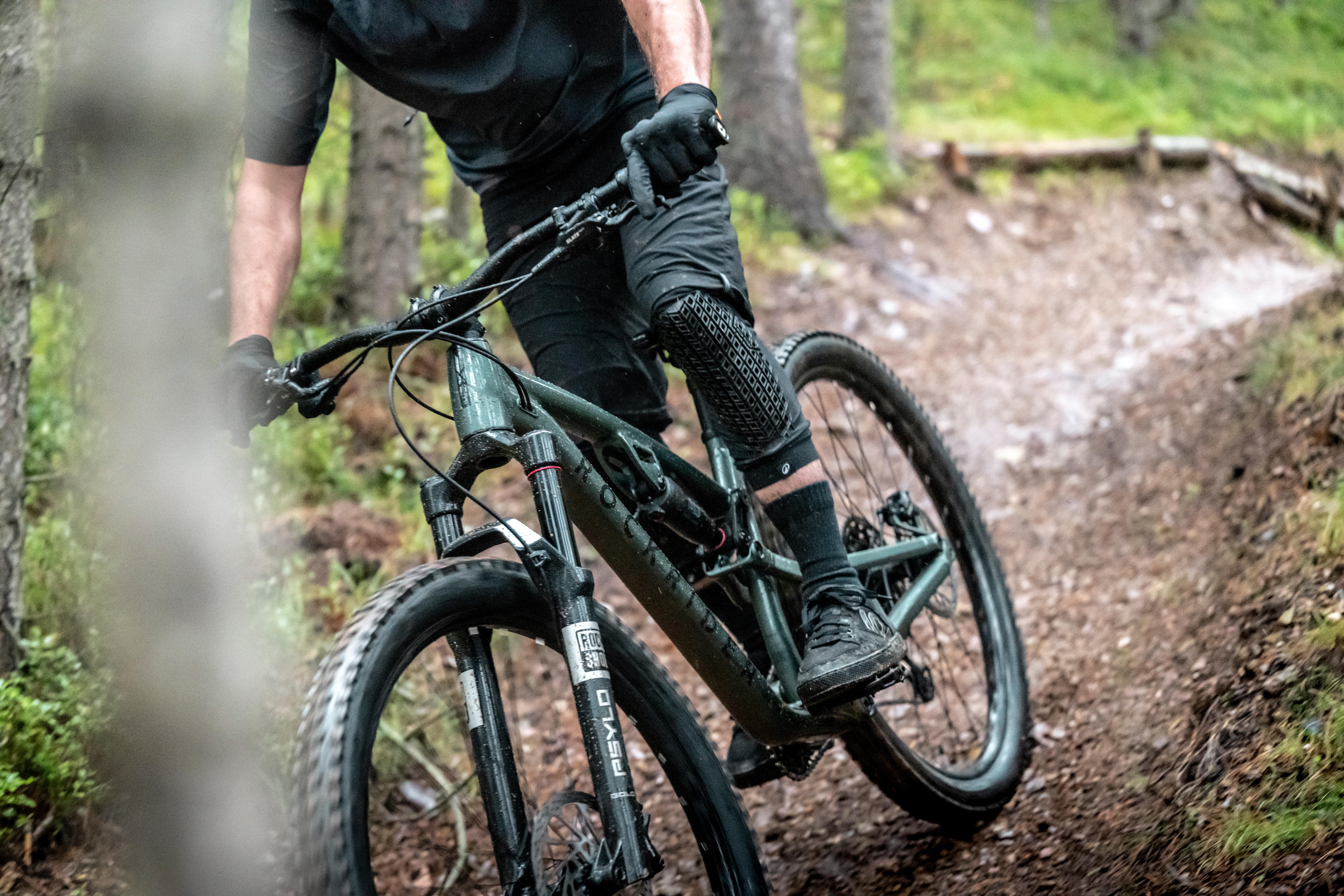 Breathable Unisex Cycling Shorts-Black - ROCKRIDER