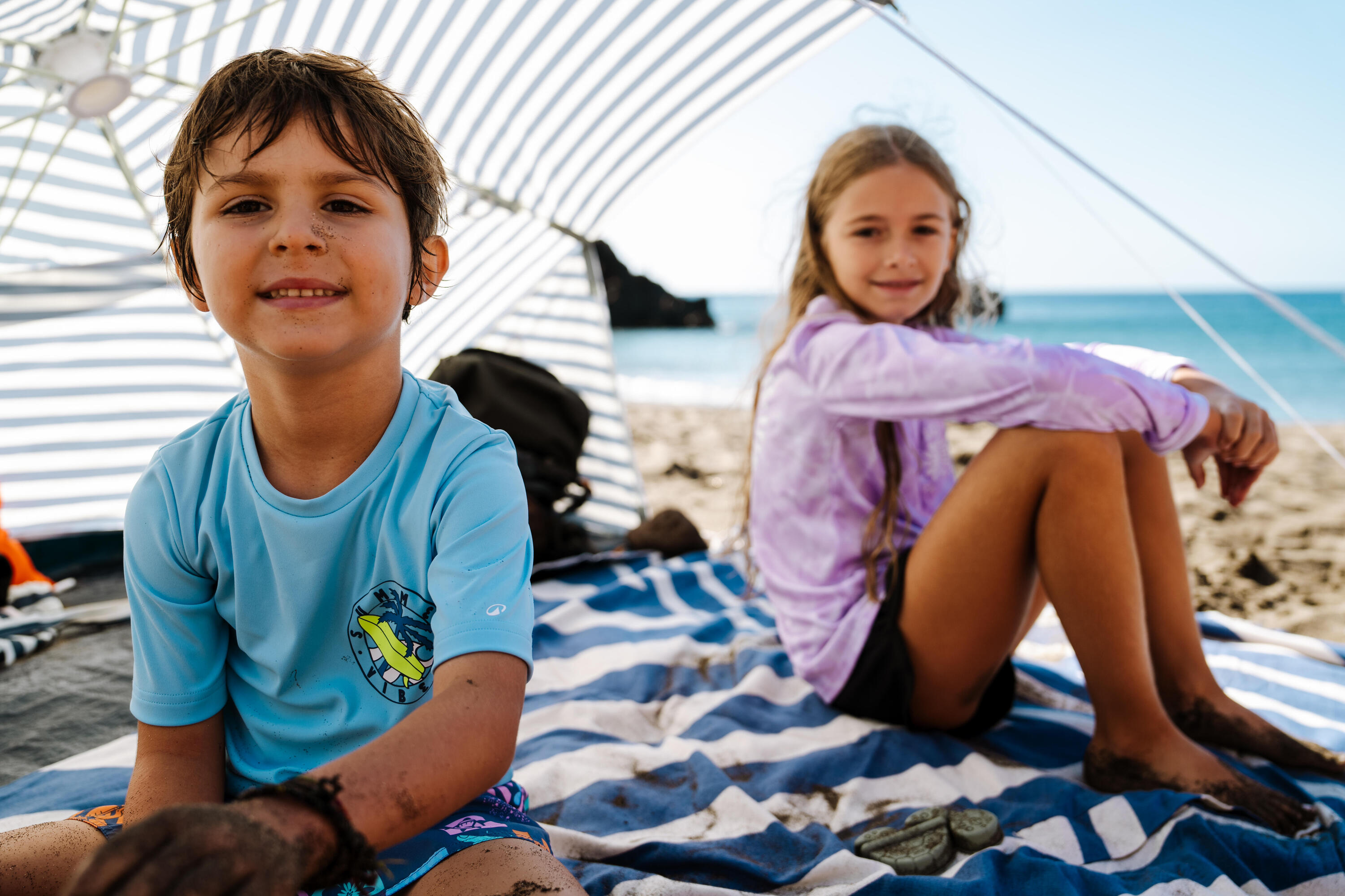 T-shirt anti UV surf Junior - 100 bleu ciel 5/6