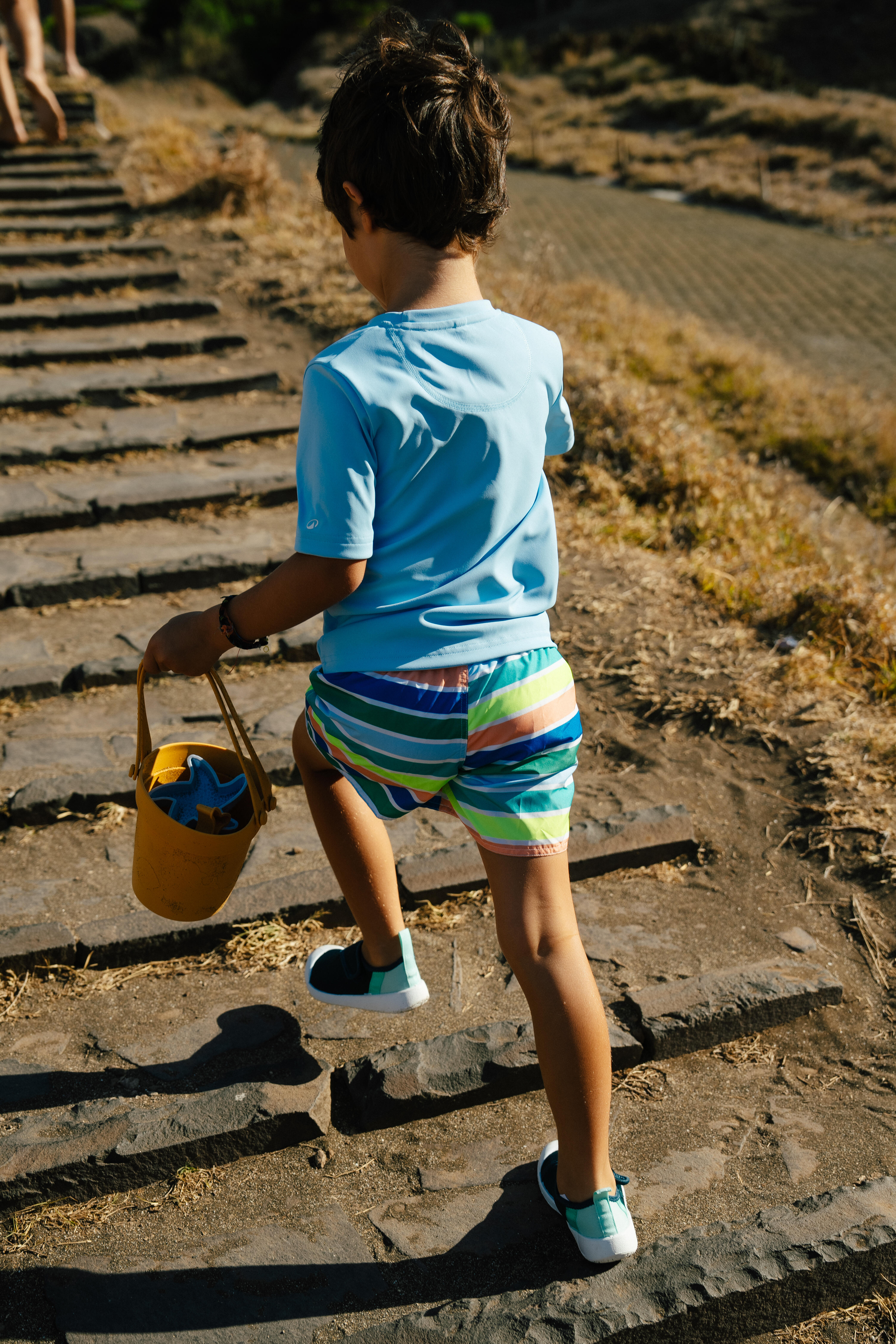 Short de surf garçon, 100 Âge 4-8 ans - OLAIAN
