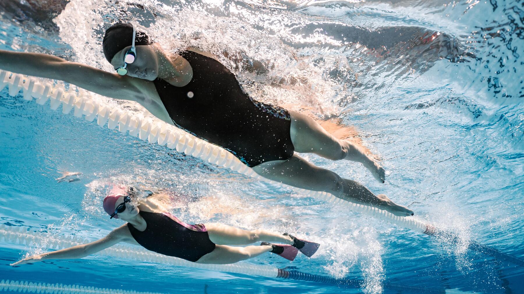 5 MOTIVE PENTRU CARE SĂ PRACTICI AQUAGYM