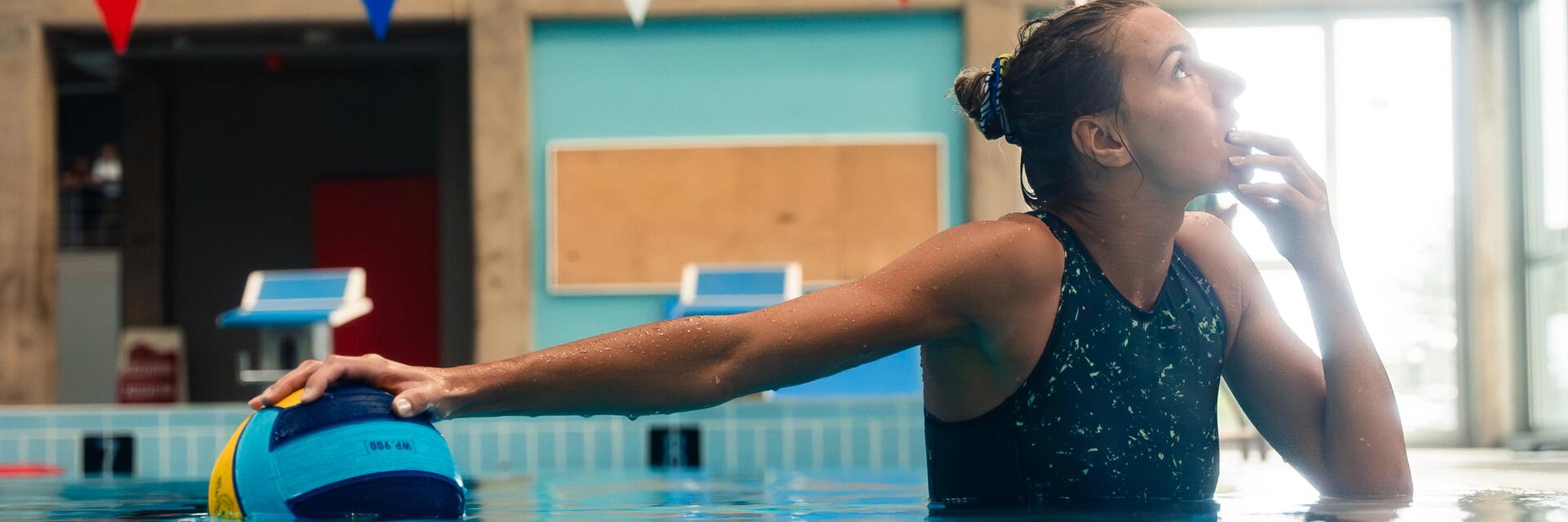 Erfahre hier, wie du den passenden Wasserball findest!