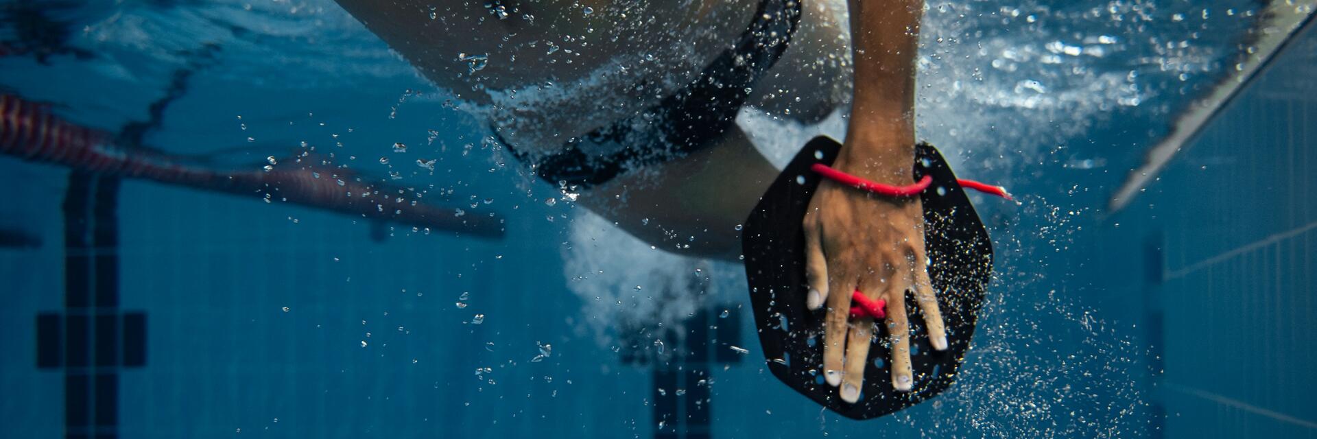 handpaddles schwimmen