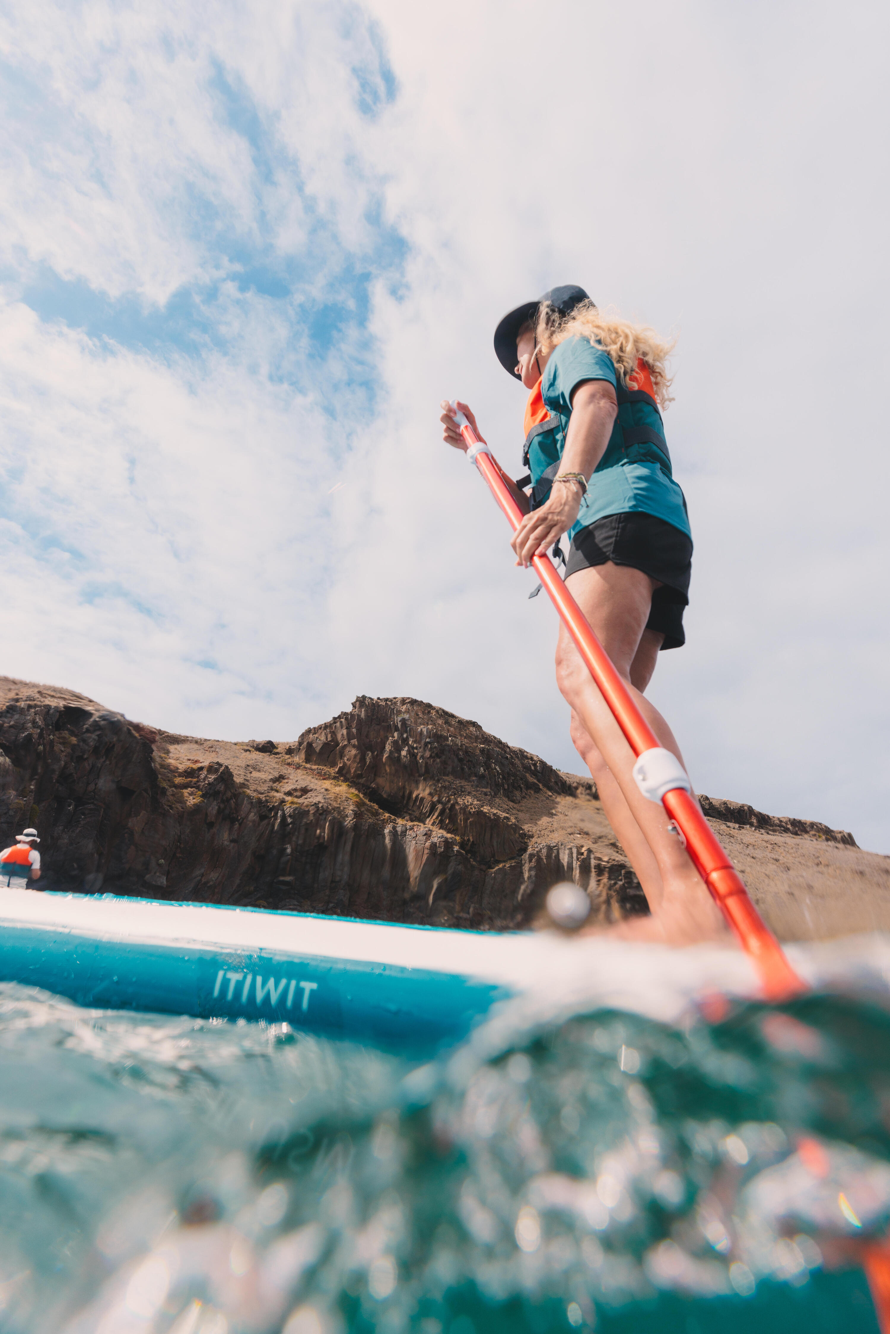 Tabla paddle surf hinchable 1 o 2 personas (<130 kg) 10' Itiwit azul/blanco 31/33