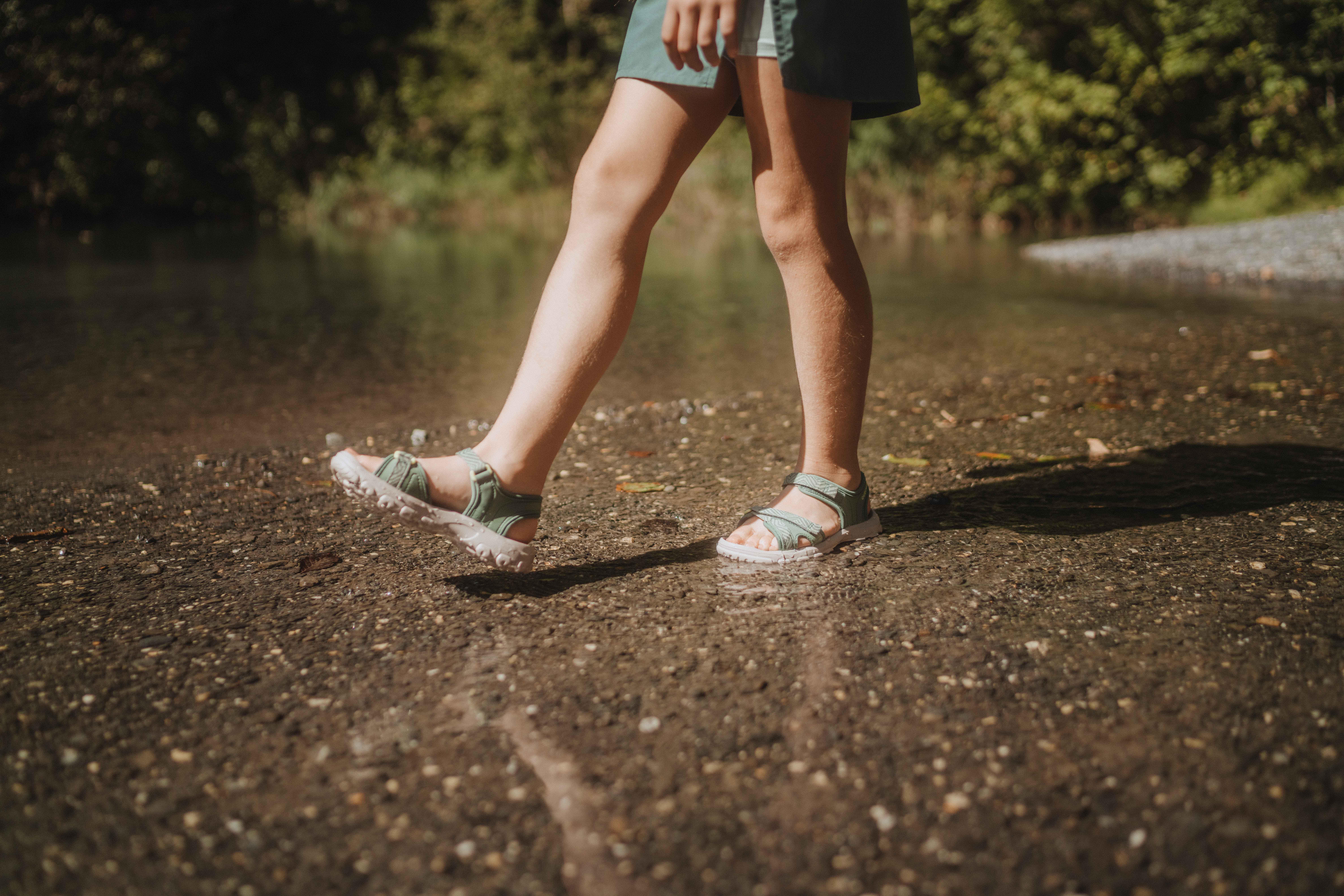 Kids’ Hiking Sandals - MH 100 - QUECHUA