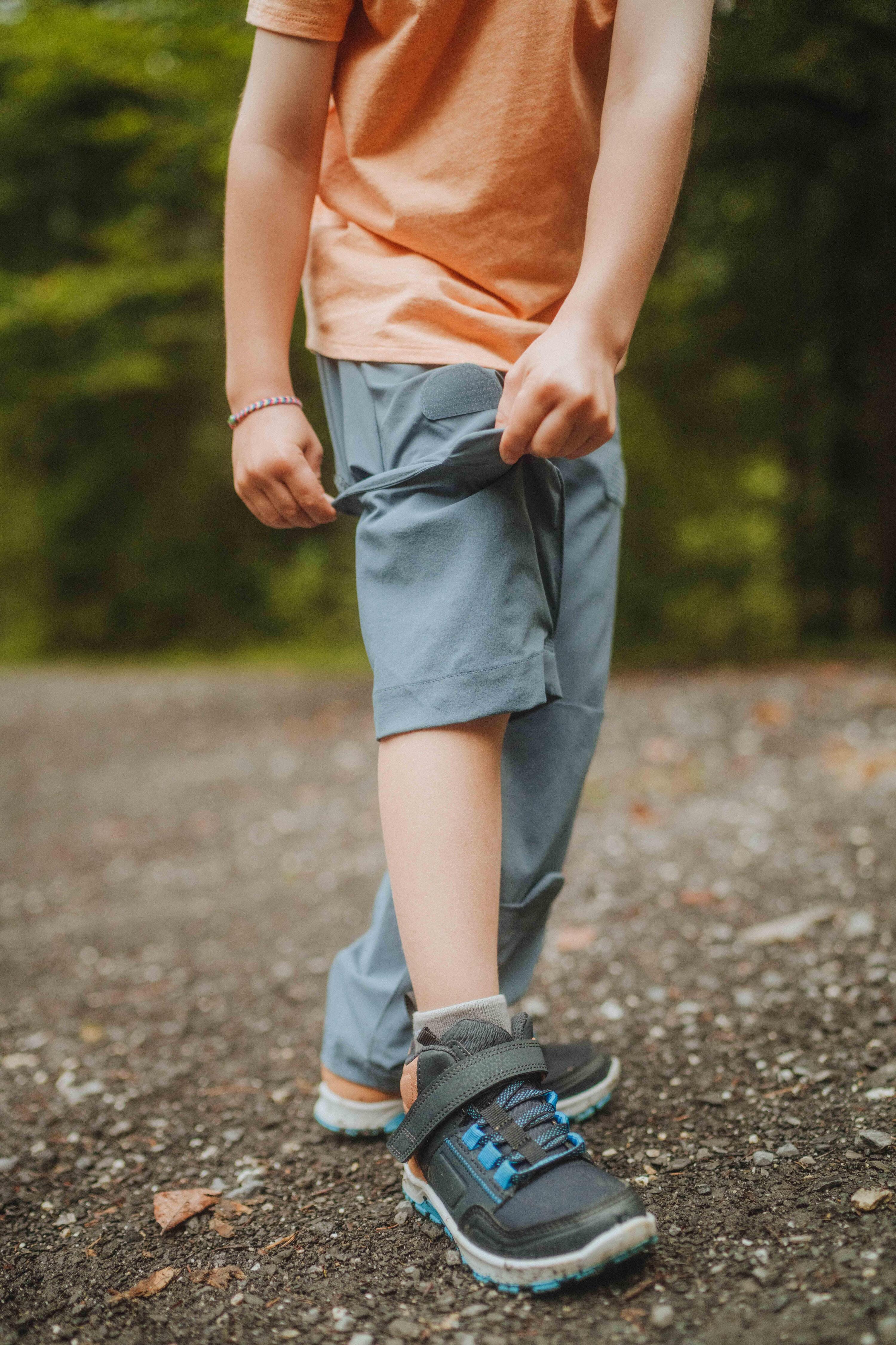 Wasserabweisende, mittelhohe Wanderschuhe Klettverschluss 28 bis 34, NH500 Blau 9/11