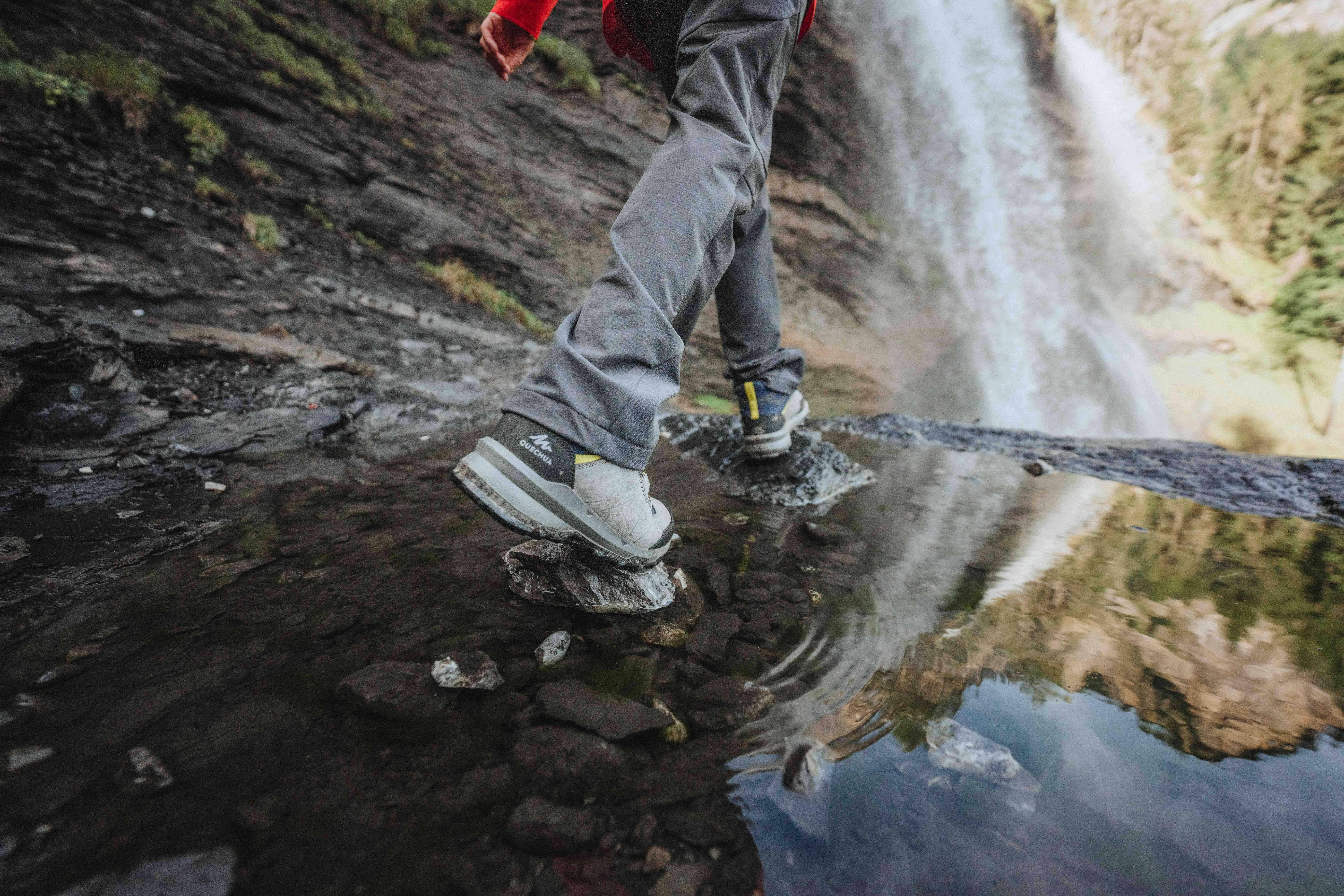 Pantalon de randonnée à coquille souple enfant, MH 900 Âge 7-15 ans - QUECHUA