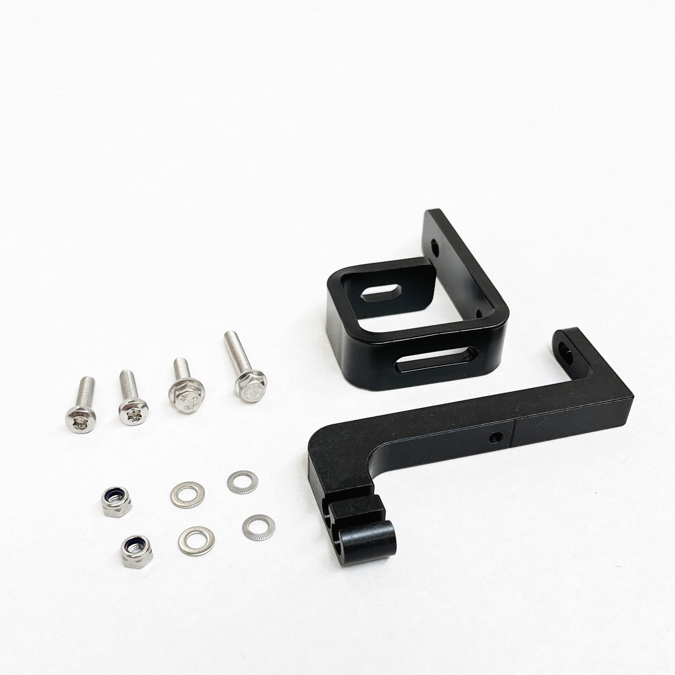 Decathlon UK Btwin F900e Electric Cargo Bike Right Steering Cable Holder Kit | FREE Click & Collect at Stores and Asda. 365 Days return available.
