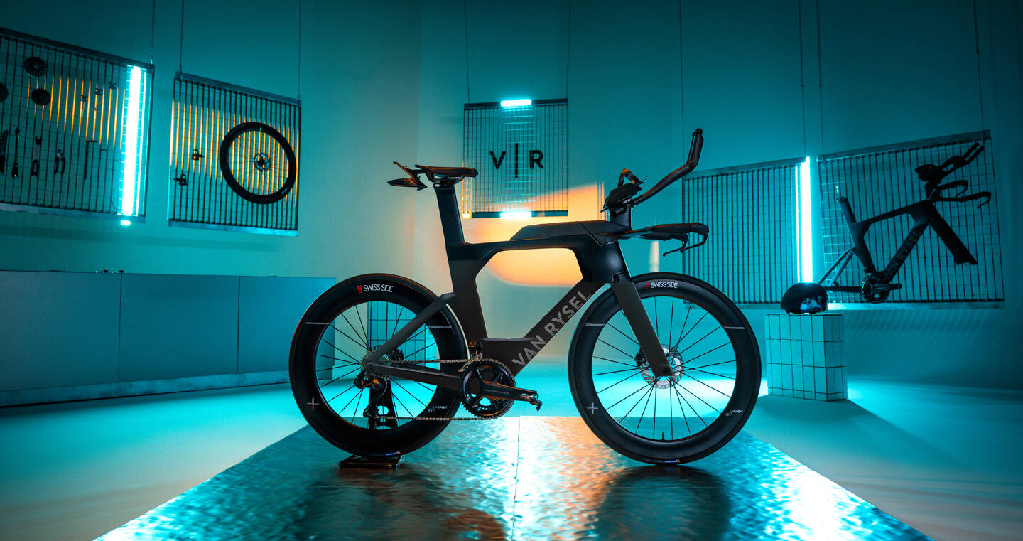 VAN RYSEL XCR TRI ULTEGRA Di2 Image