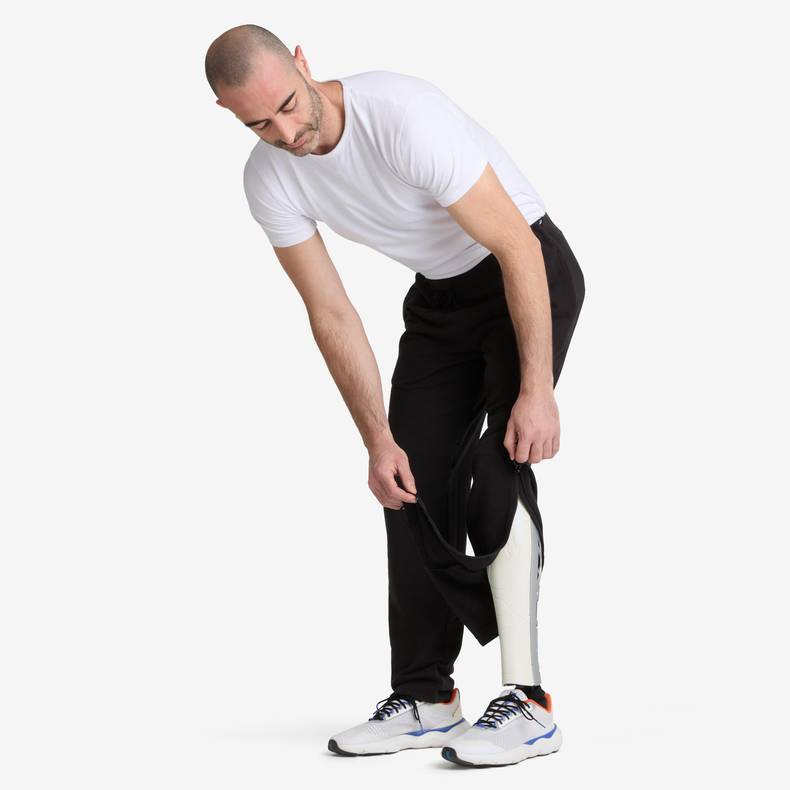 DECATHLON Pantalón Hombre Negro Movilidad Reducida