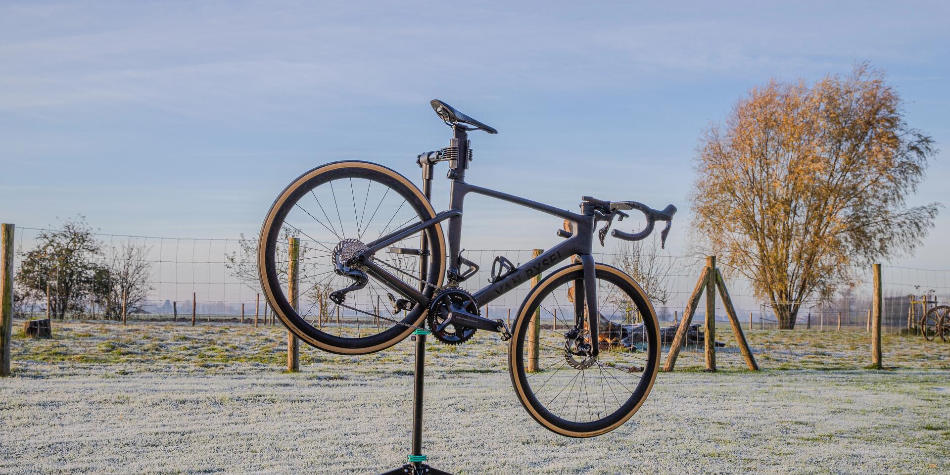 VAN RYSEL EDR CF DB SHIMANO 105 (2021)