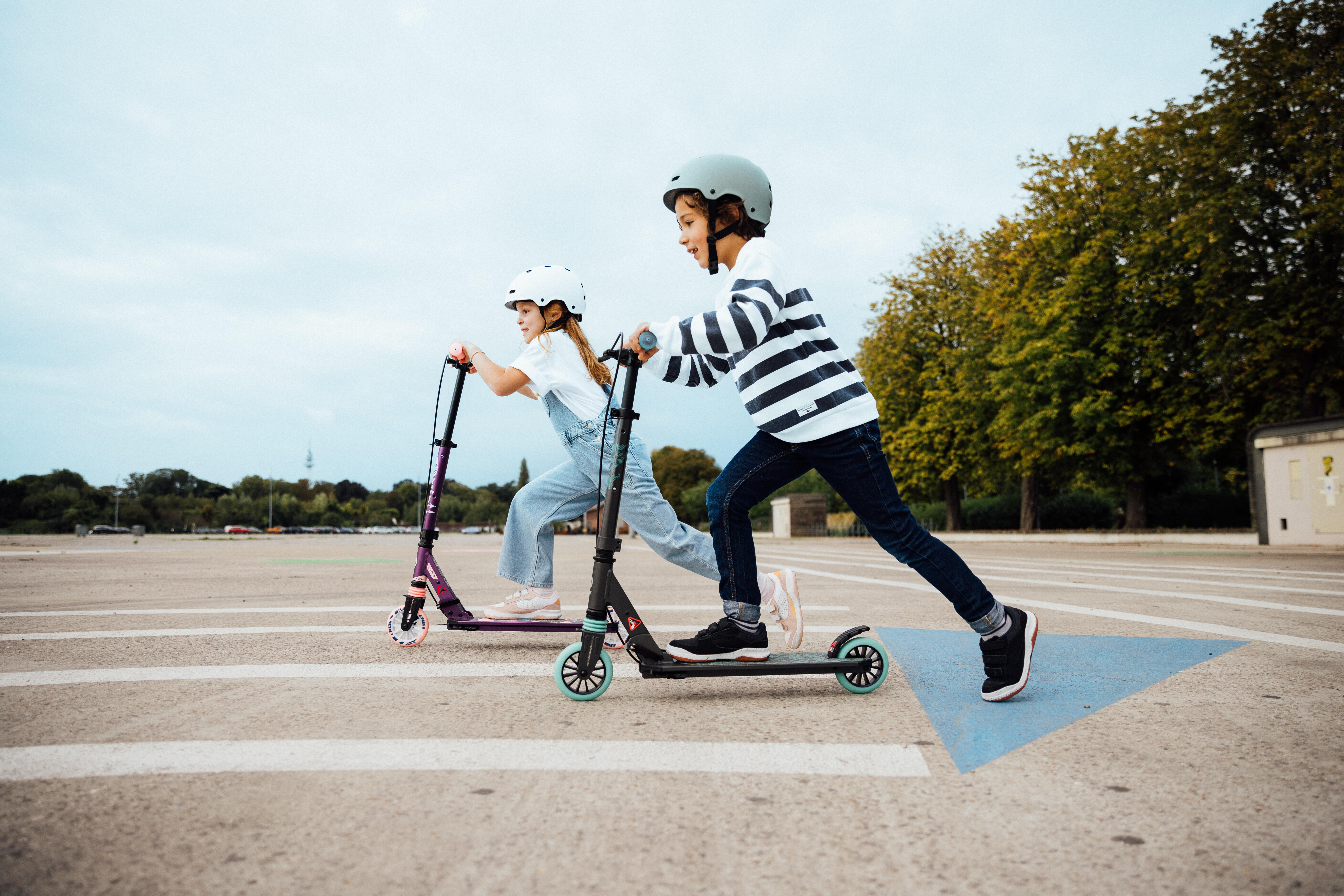 Kids' Scooter with Handlebar Brake and Suspension - MID 5  - OXELO