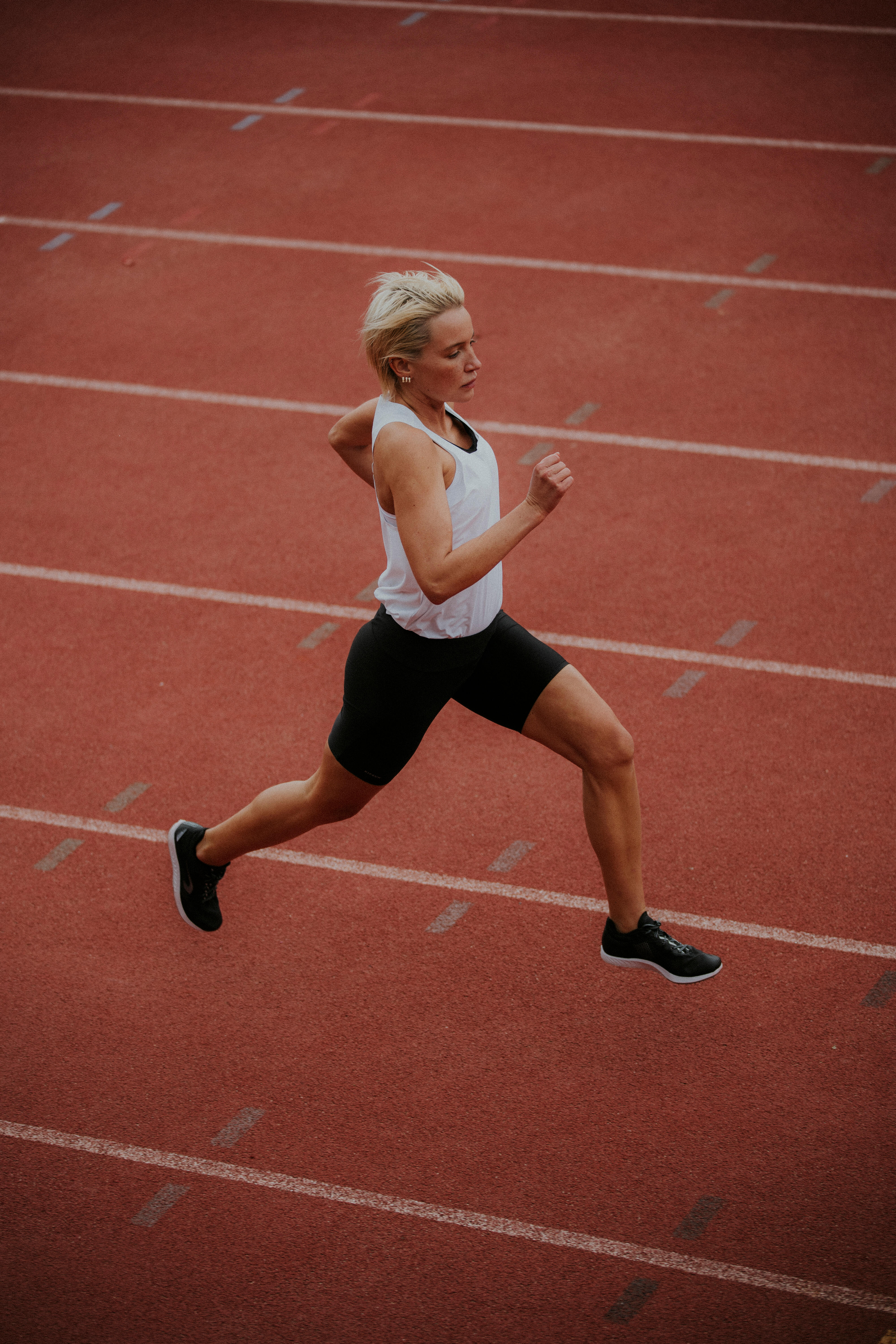 Women's High Waist Running Shorts - Run 500 Comfort Black - KIPRUN