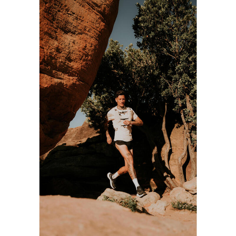 T-shirt de running longue distance homme - kiprun run 900 ultra Beige