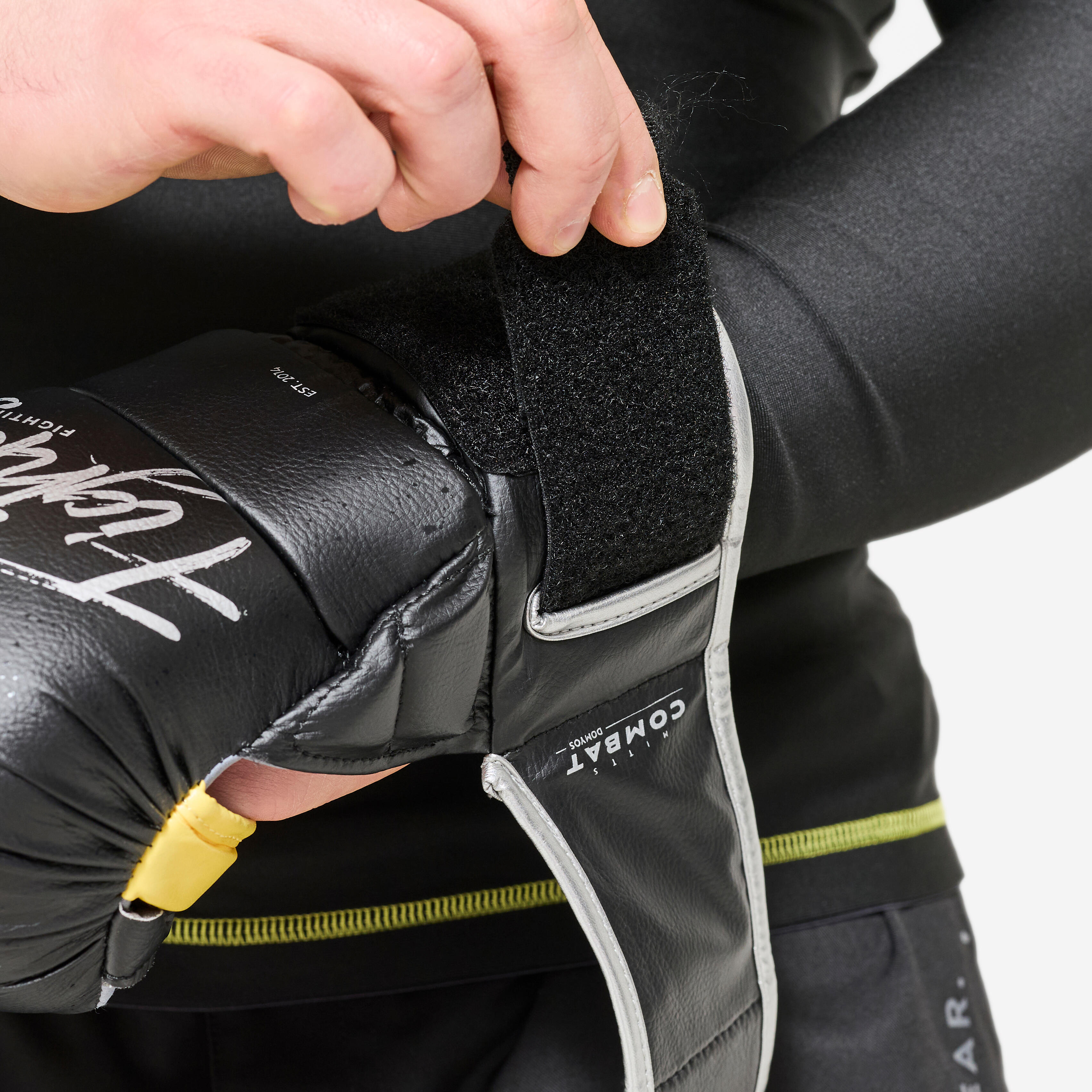 Gants de boxe et MMA V 2 - DOMYOS