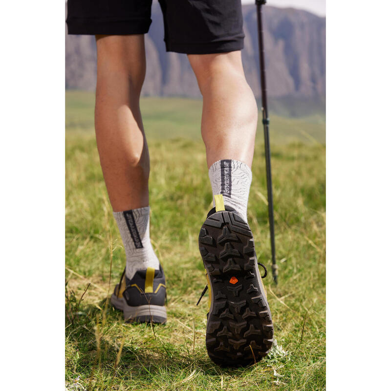 Chaussure de randonnée imperméable homme, MH100 vert