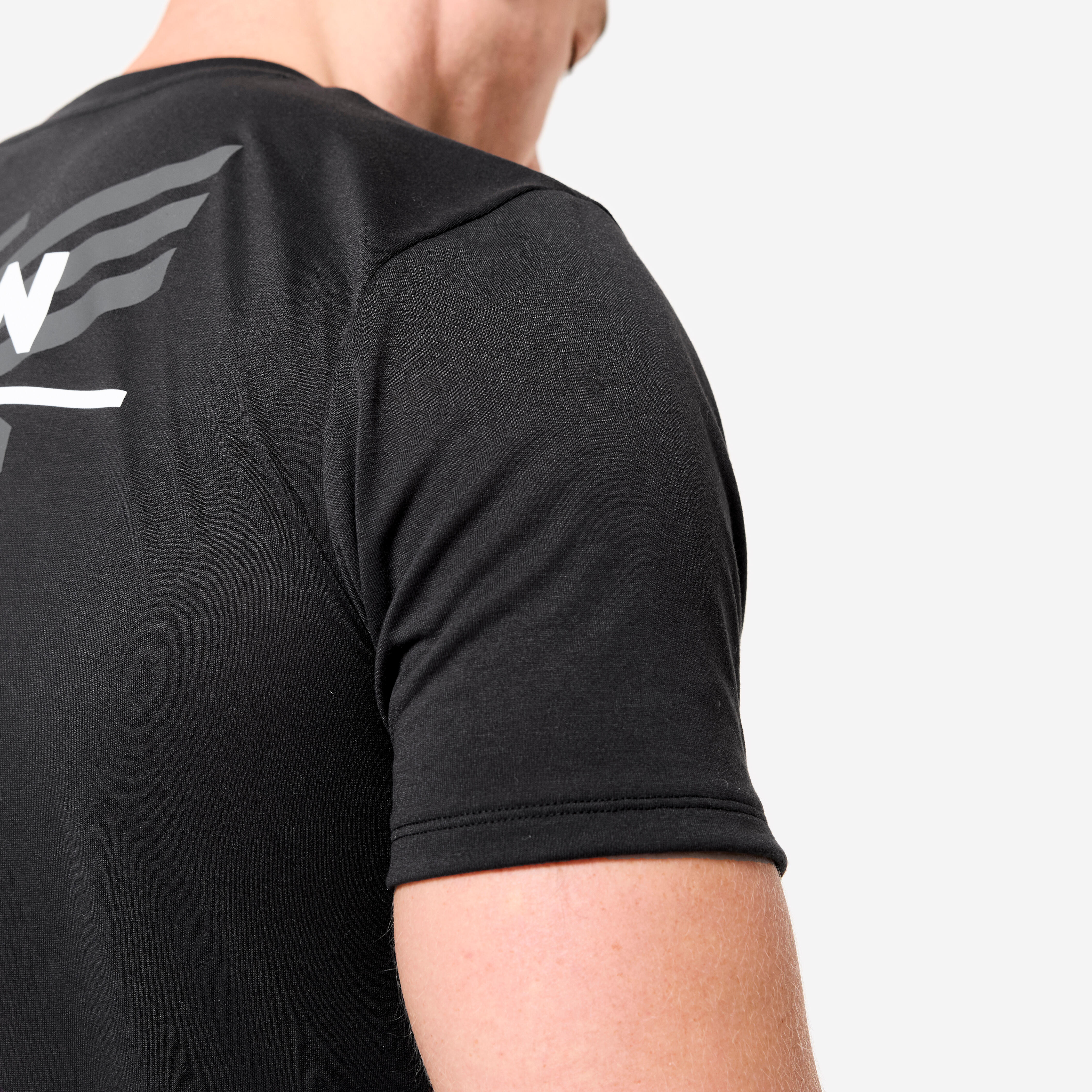 Men's Slim-Fit Breathable Cross Training T-Shirt - Black - DOMYOS