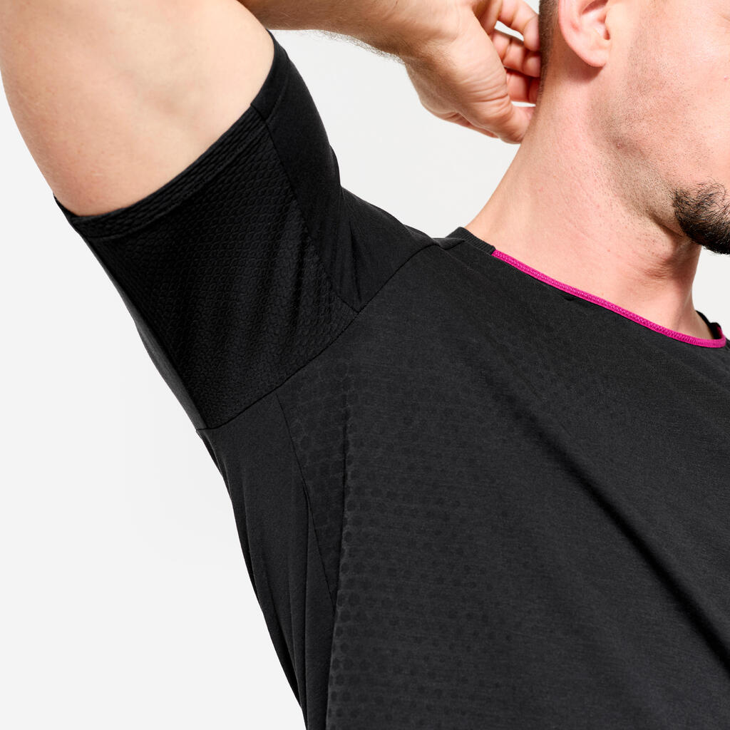 MEN CROSS TRAINING T-SHIRT 900 CELLIANT-noir fumé