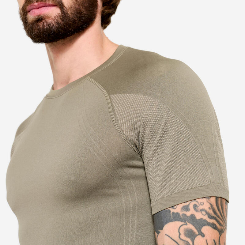 T-shirt de yoga seconde peau manches courtes homme, beige cachemire