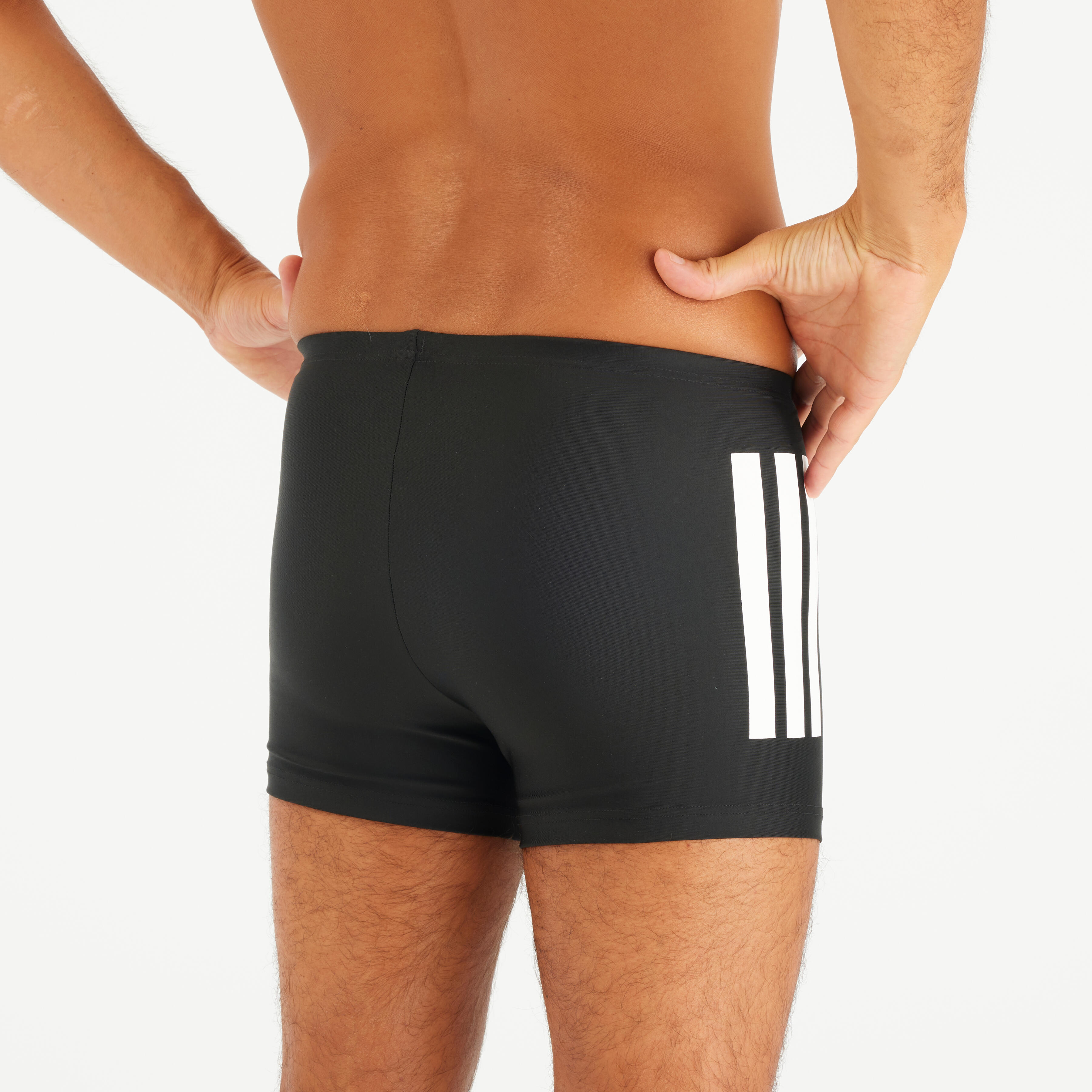 ADIDAS ADIDAS pánske boxerkové plavky čierno-biele XL · záber 6