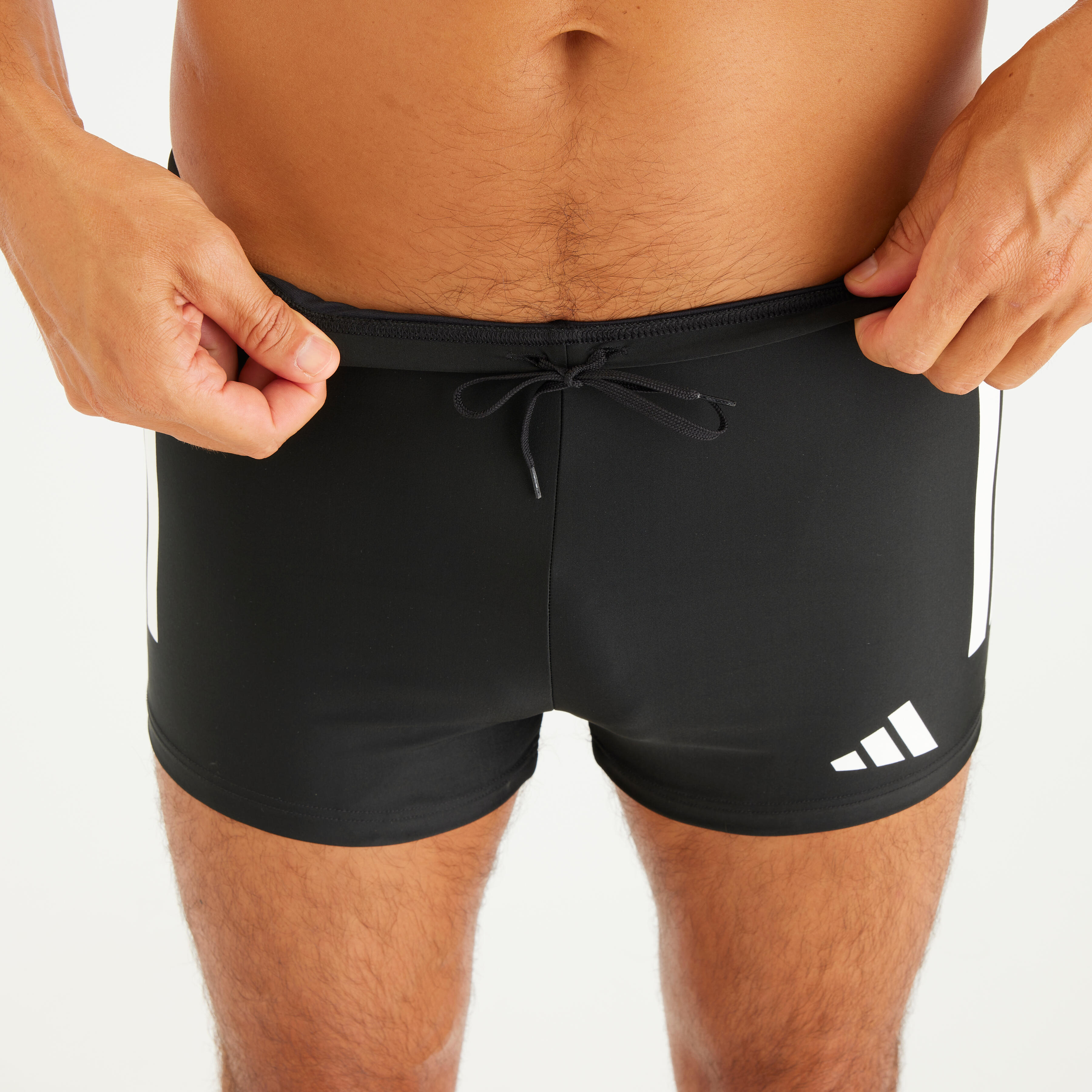 ADIDAS ADIDAS pánske boxerkové plavky čierno-biele XL · záber 5