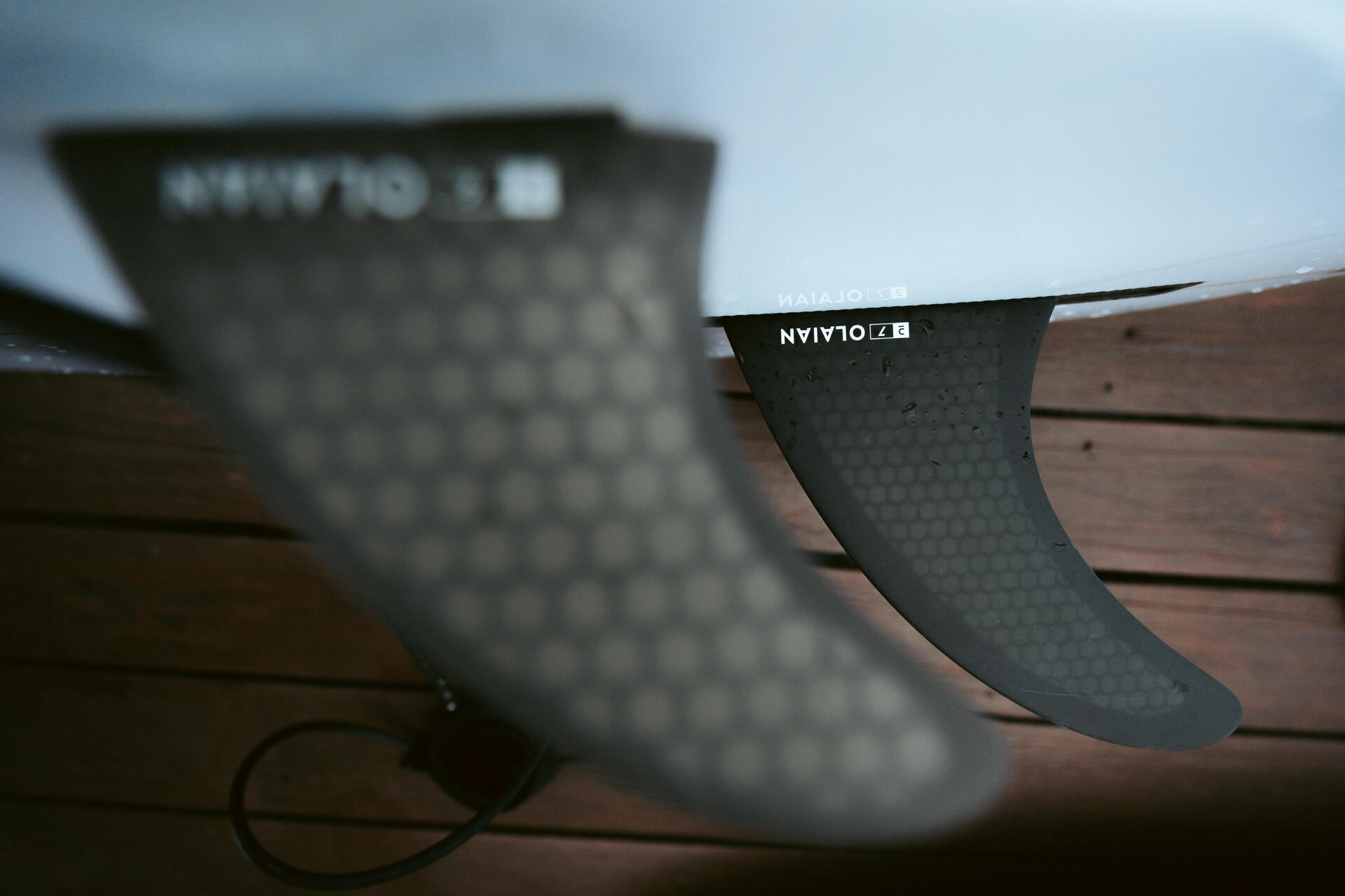 Reparatur eines Surfboards aus Epoxidharz