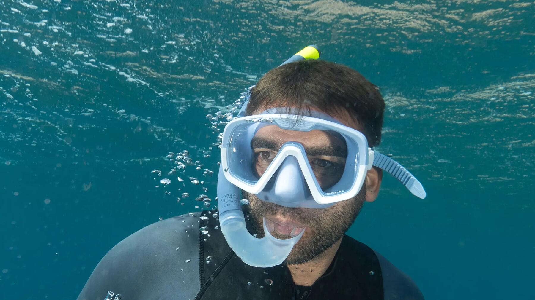 tuba pour le snorkeling