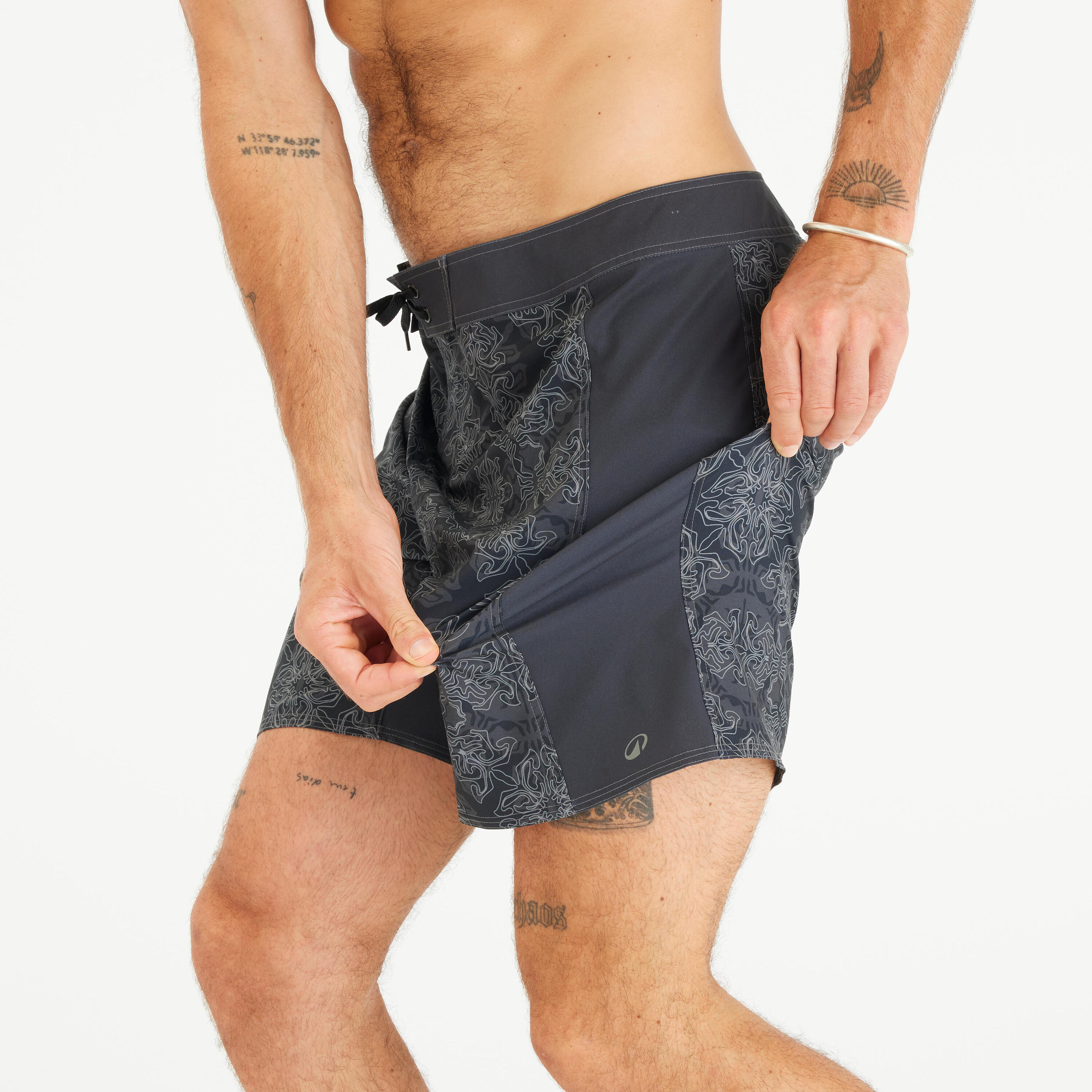 Lange boardshort 19" voor surfen heren 500 Arch Scarabia zwart 3/6