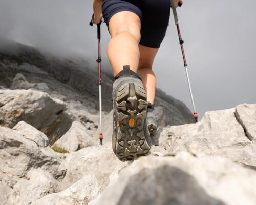 Ausrüstung: Die Pflege und Imprägnierung von Wanderschuhen