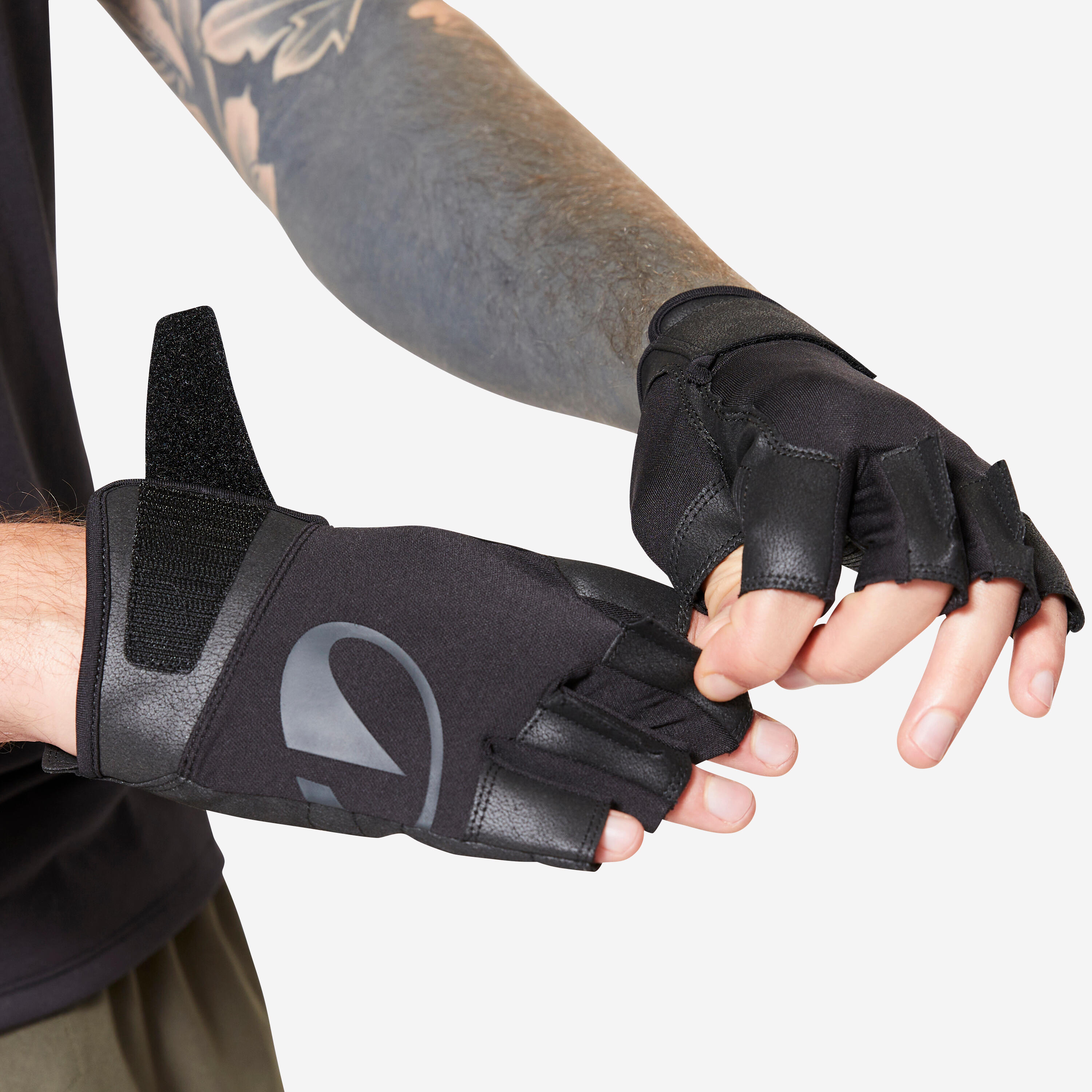 Durable Weight Training Gloves - Smoked Black