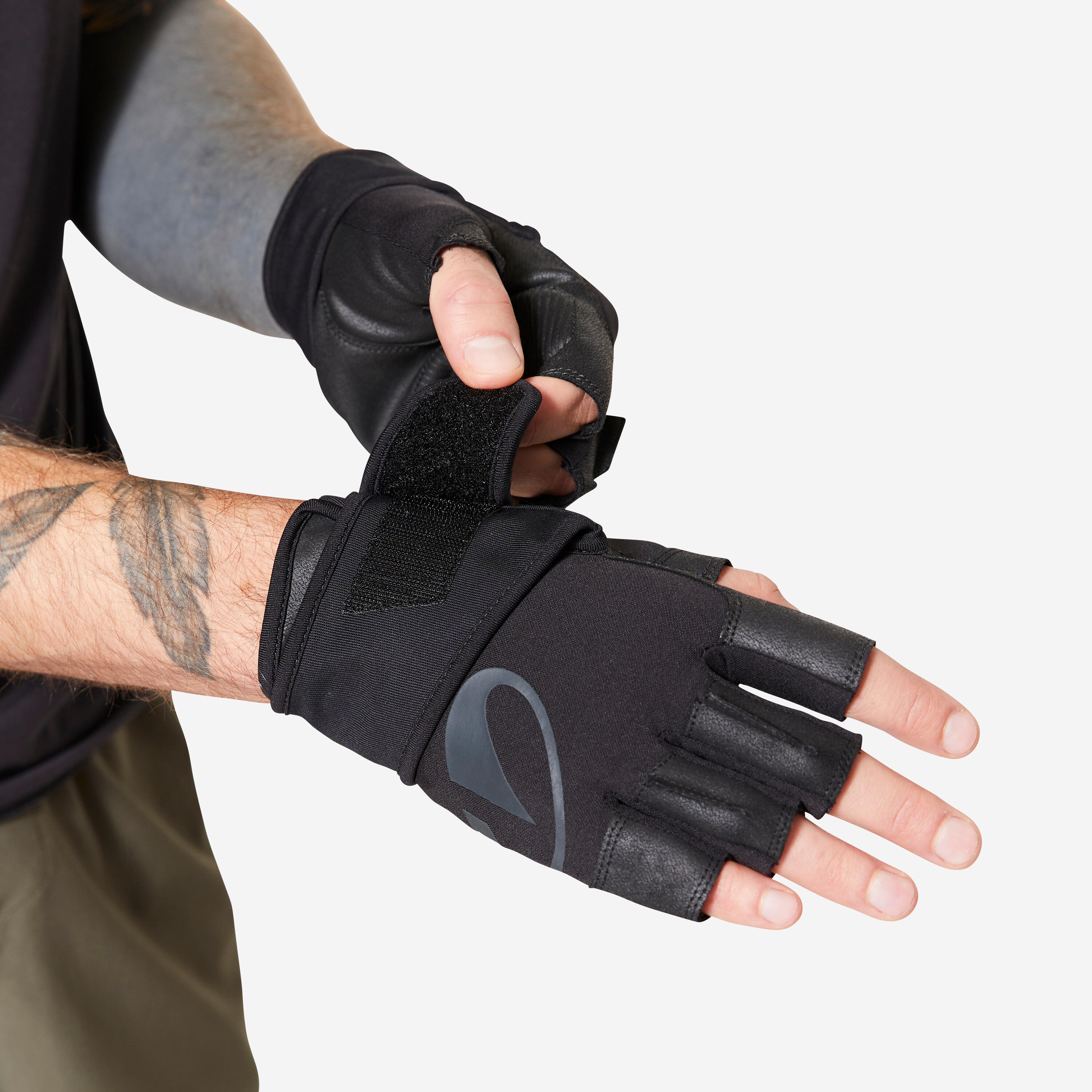 Weight Training Gloves Wrist Support and Grip - Black
