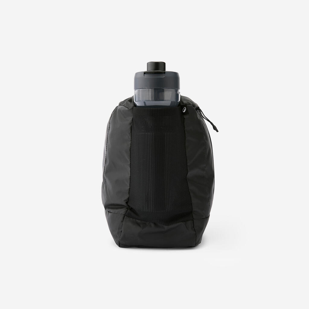 Besace compacte de trek voyage TRAVEL 15L noire