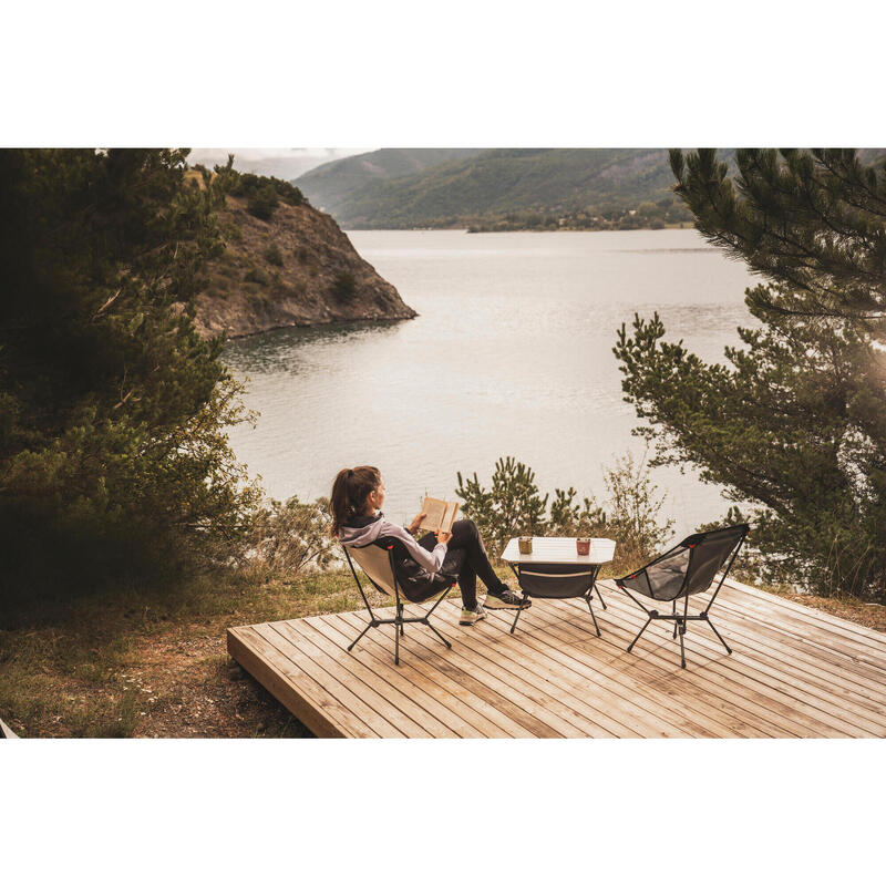 CHAISE BASSE DE CAMPING 500 M - PLIANTE ET COMPACTE