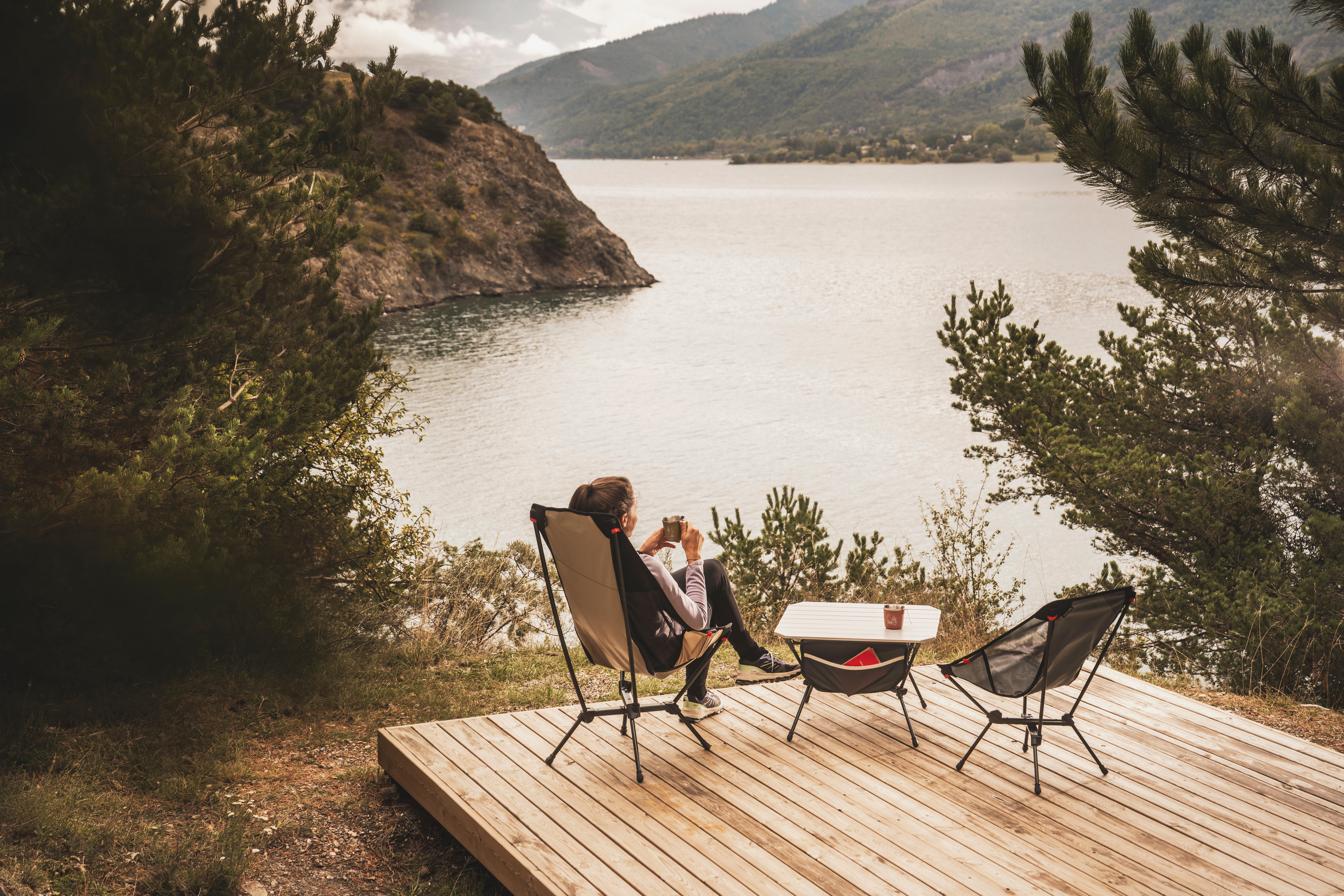 Folding and Compact Low Camping Chair - 500 L - QUECHUA