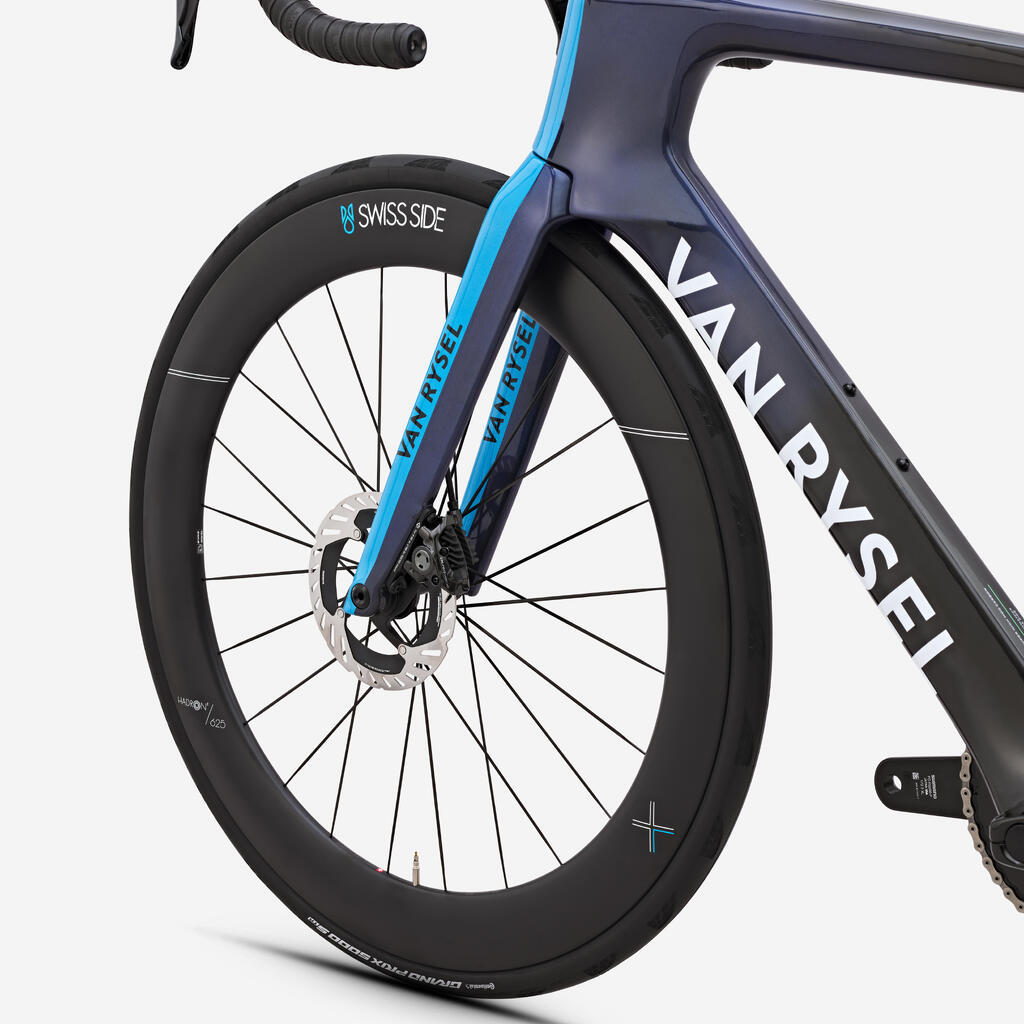 Črno cestno kolo SHIMANO DURA ACE Di2 RCR-F2 PRO