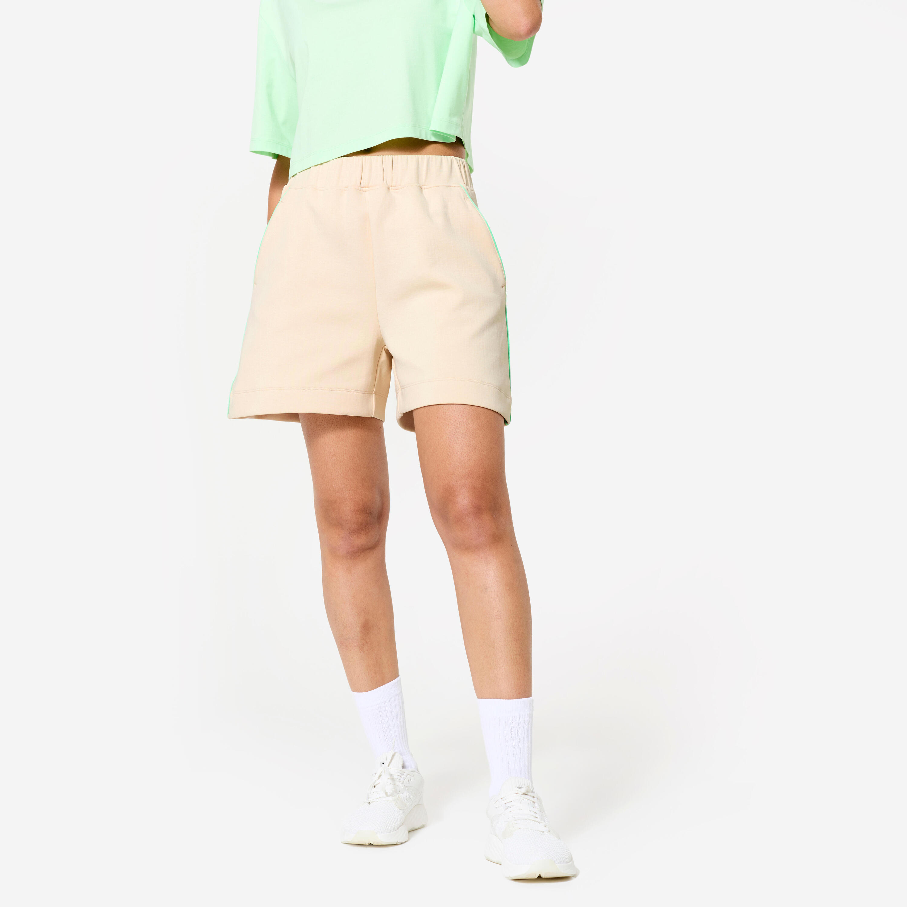 DOMYOS Wijde fitnesshort voor dames beige wit