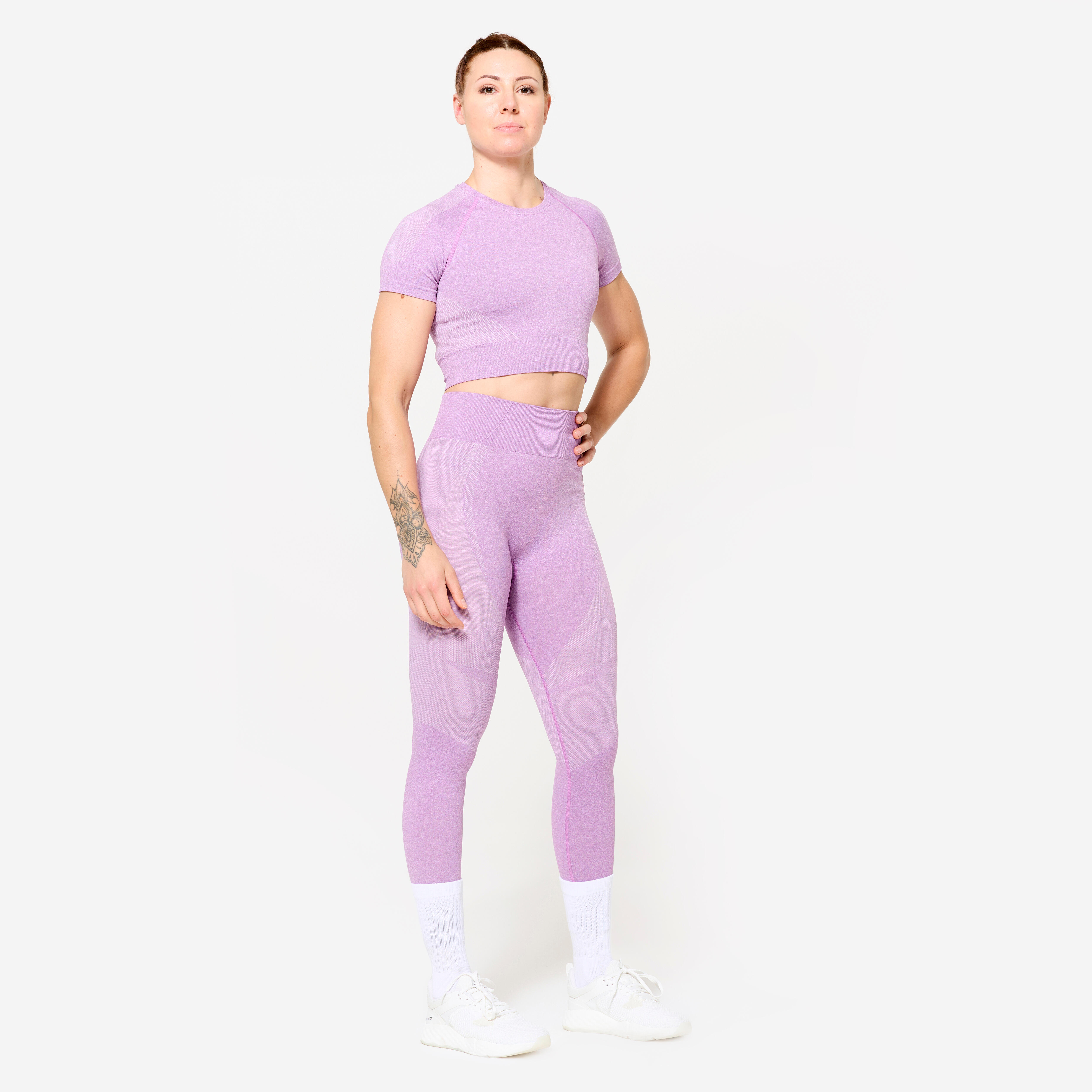 DOMYOS Dámske crop top tričko 900 na fitness bezšvové ružové XL · záber 3