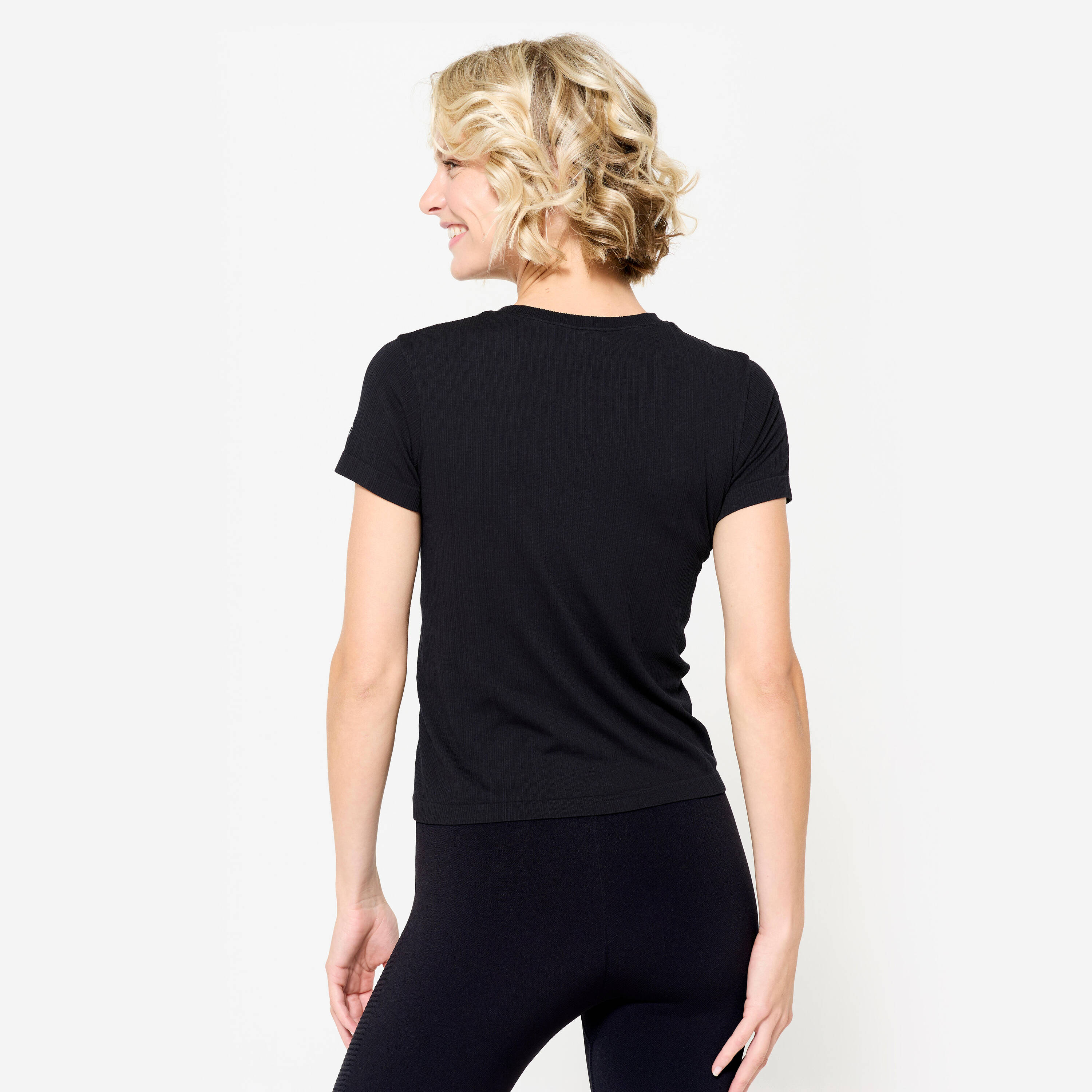 Women's breathable short-sleeved T-shirt, black -  4
